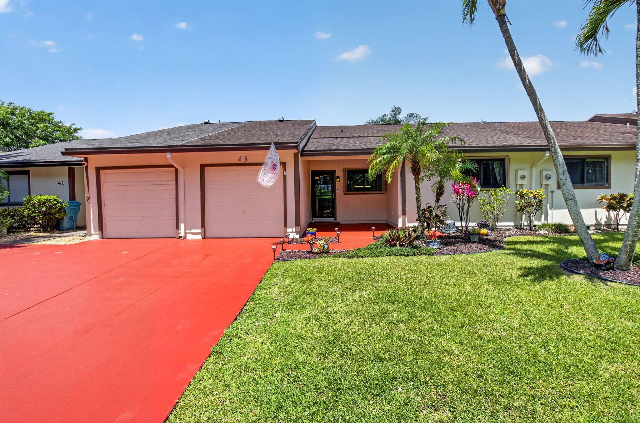 43 Mayfair Lane, Boynton Beach, FL 33426 — photo 3 of 47