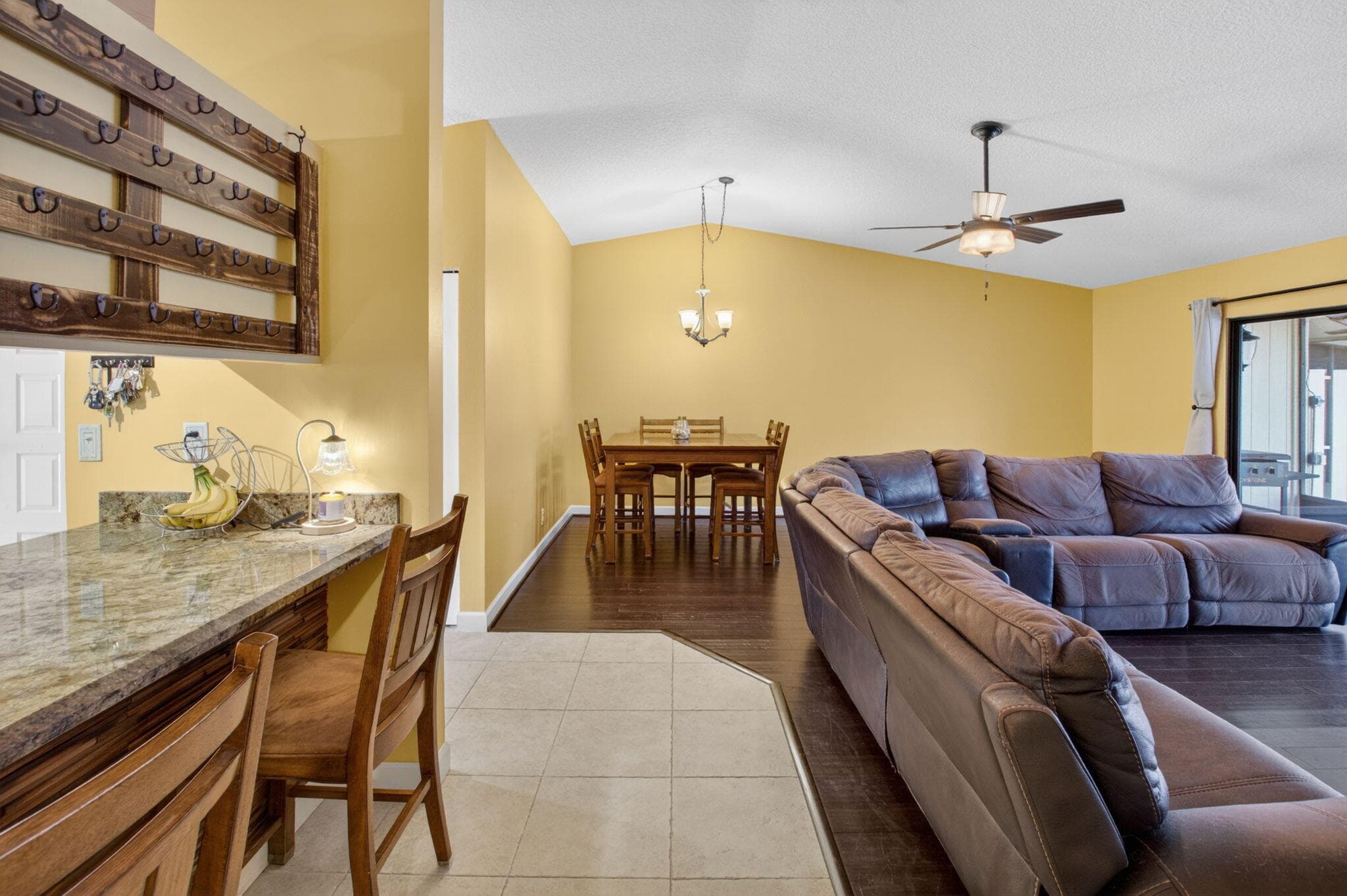 43 Mayfair Lane, Boynton Beach, FL 33426 — photo 14 of 47