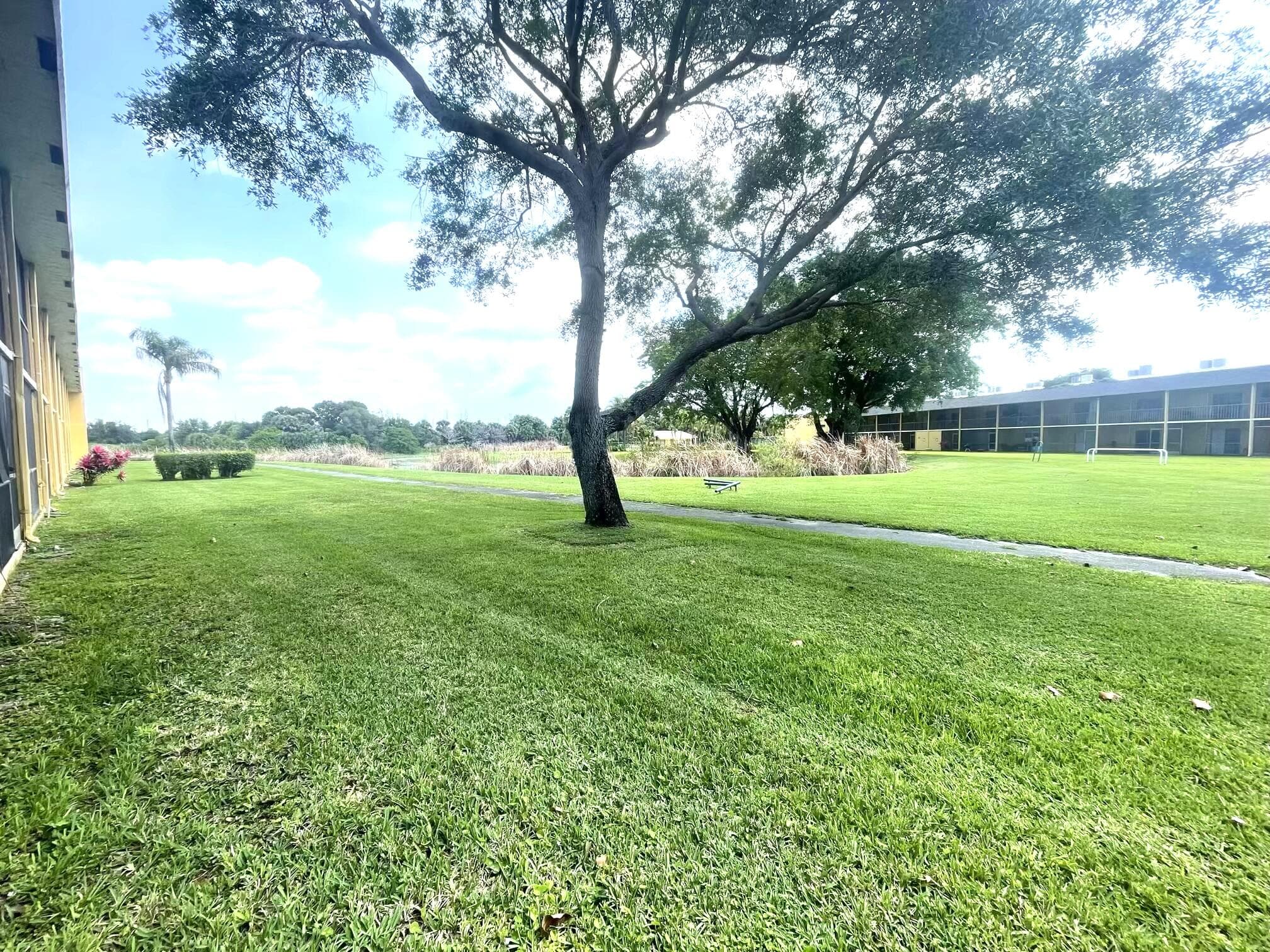 1811 Meadows Circle W, Boynton Beach, FL 33436 — photo 4 of 21