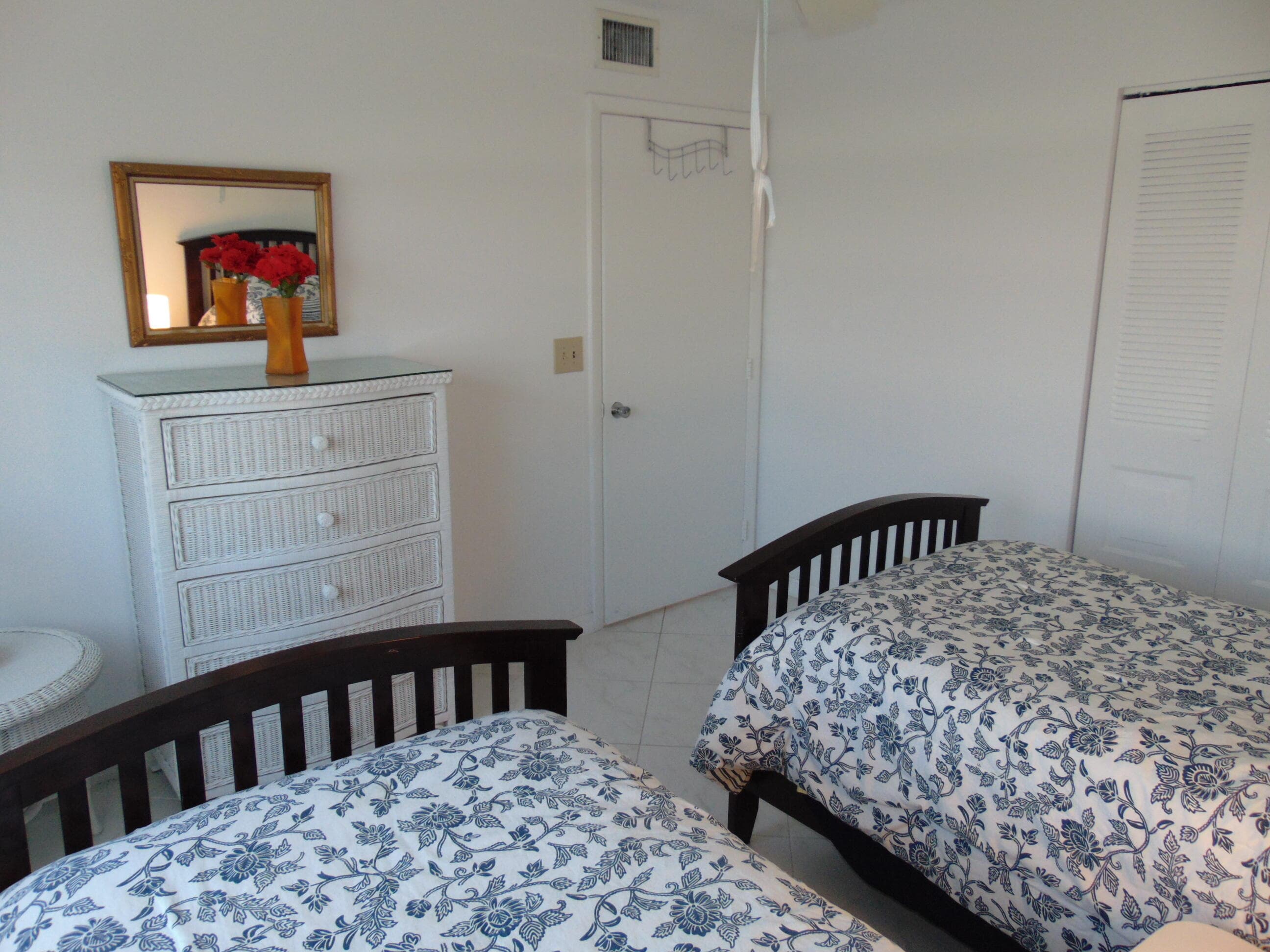 7640 NW 18th Street 401, Margate, FL 33063 — photo 33 of 49