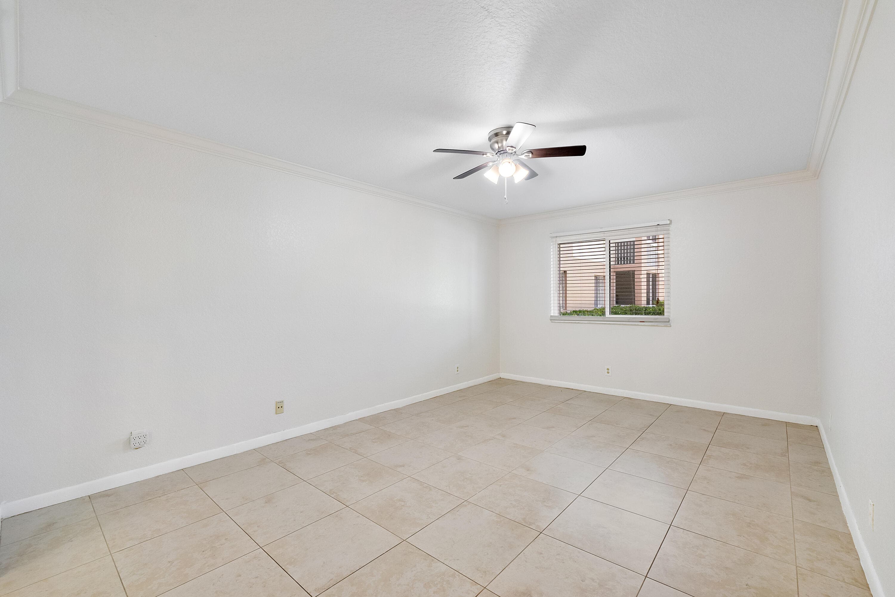 9777 Westview Drive 1112, Coral Springs, FL 33076 — photo 7 of 14