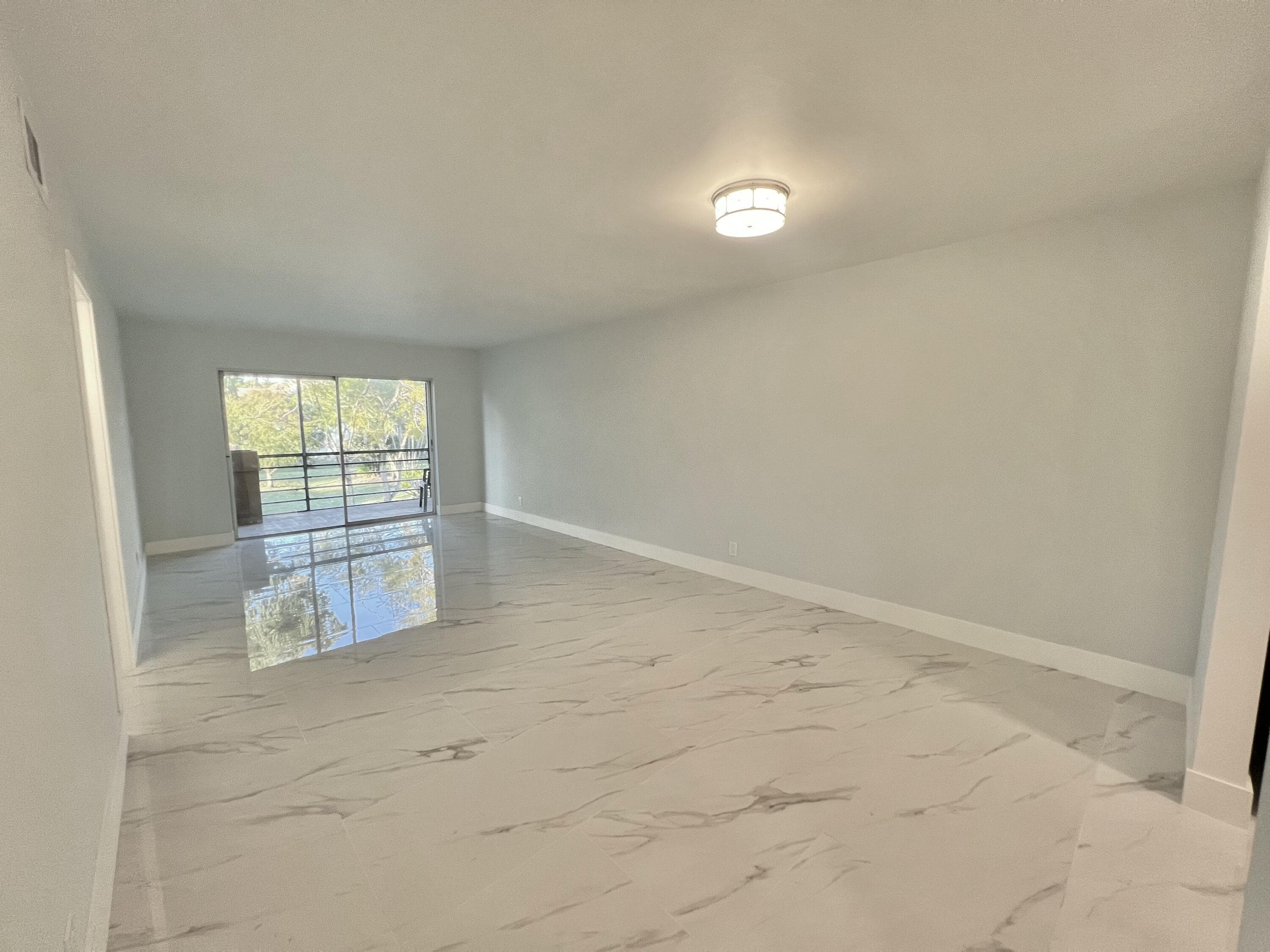 601 S State Road 7 2c, Margate, FL 33068 — photo 4 of 10