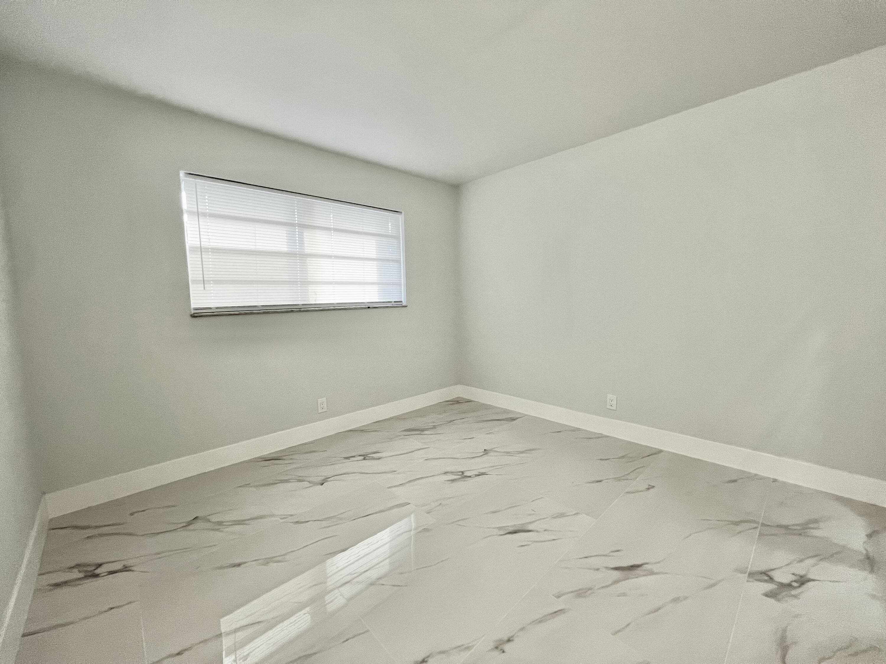 601 S State Road 7 2c, Margate, FL 33068 — photo 8 of 10