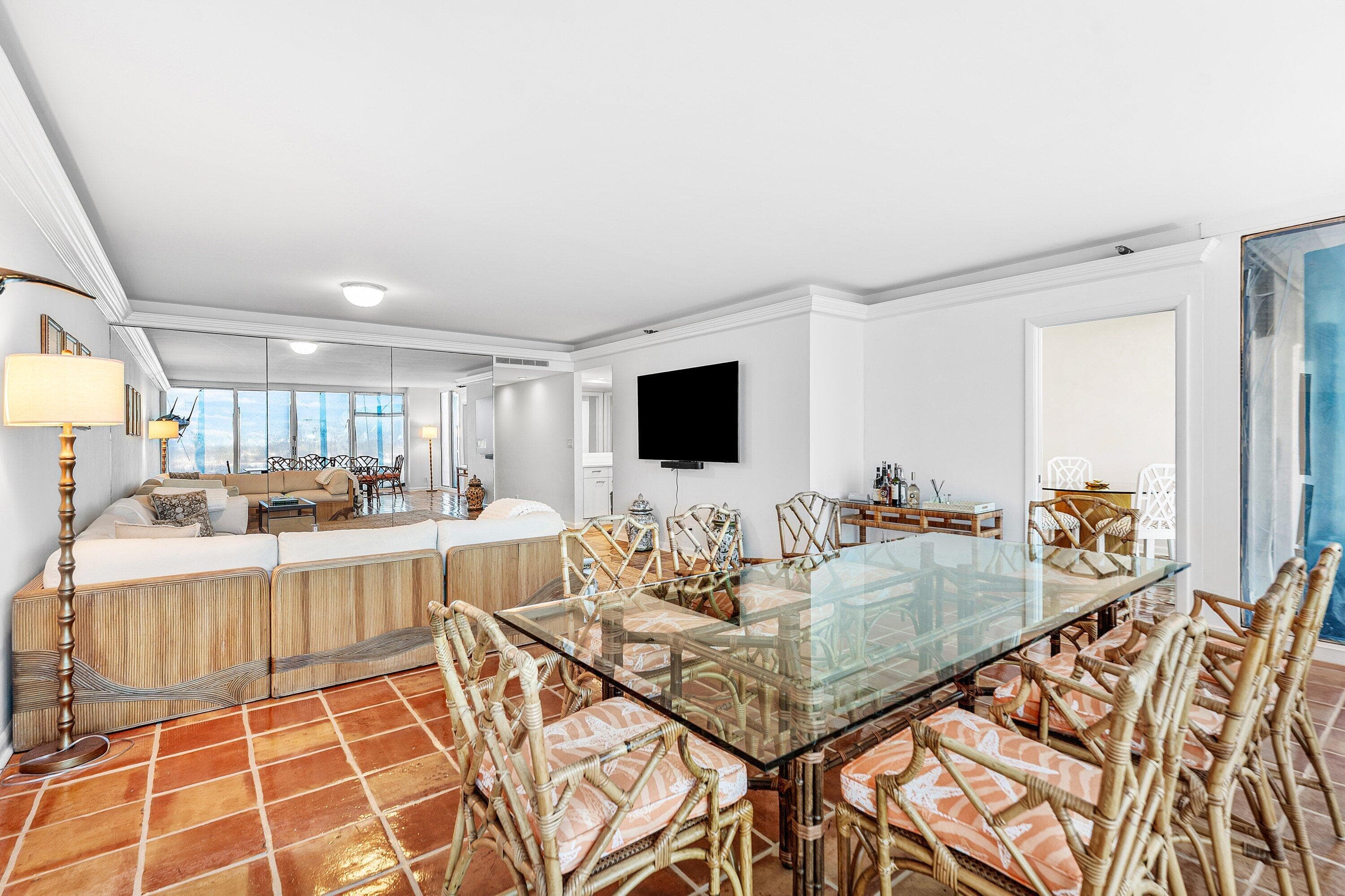 529 S Flagler Drive 6g, West Palm Beach, FL 33401 — photo 14 of 31