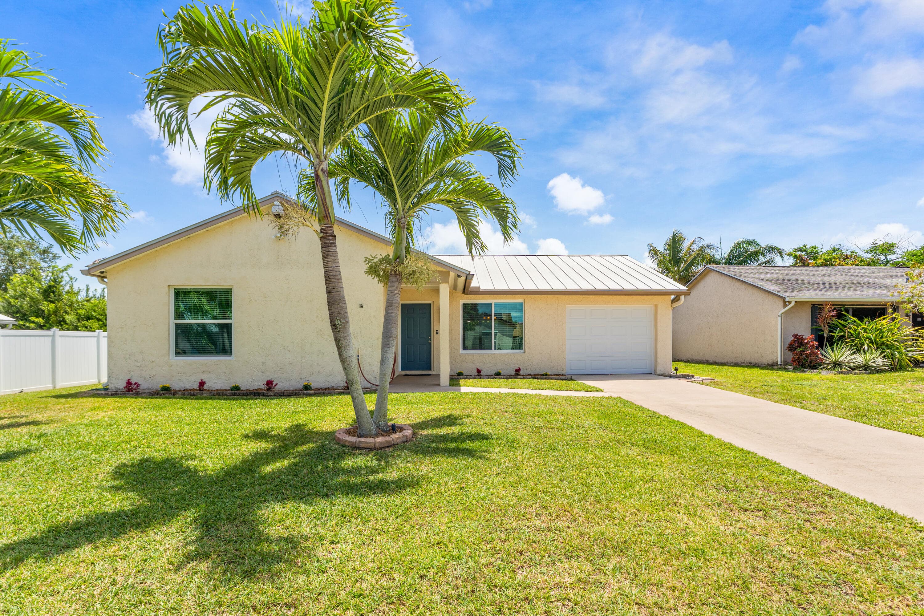 105 Banyan Circle, Jupiter, FL 33458 — photo 1 of 35