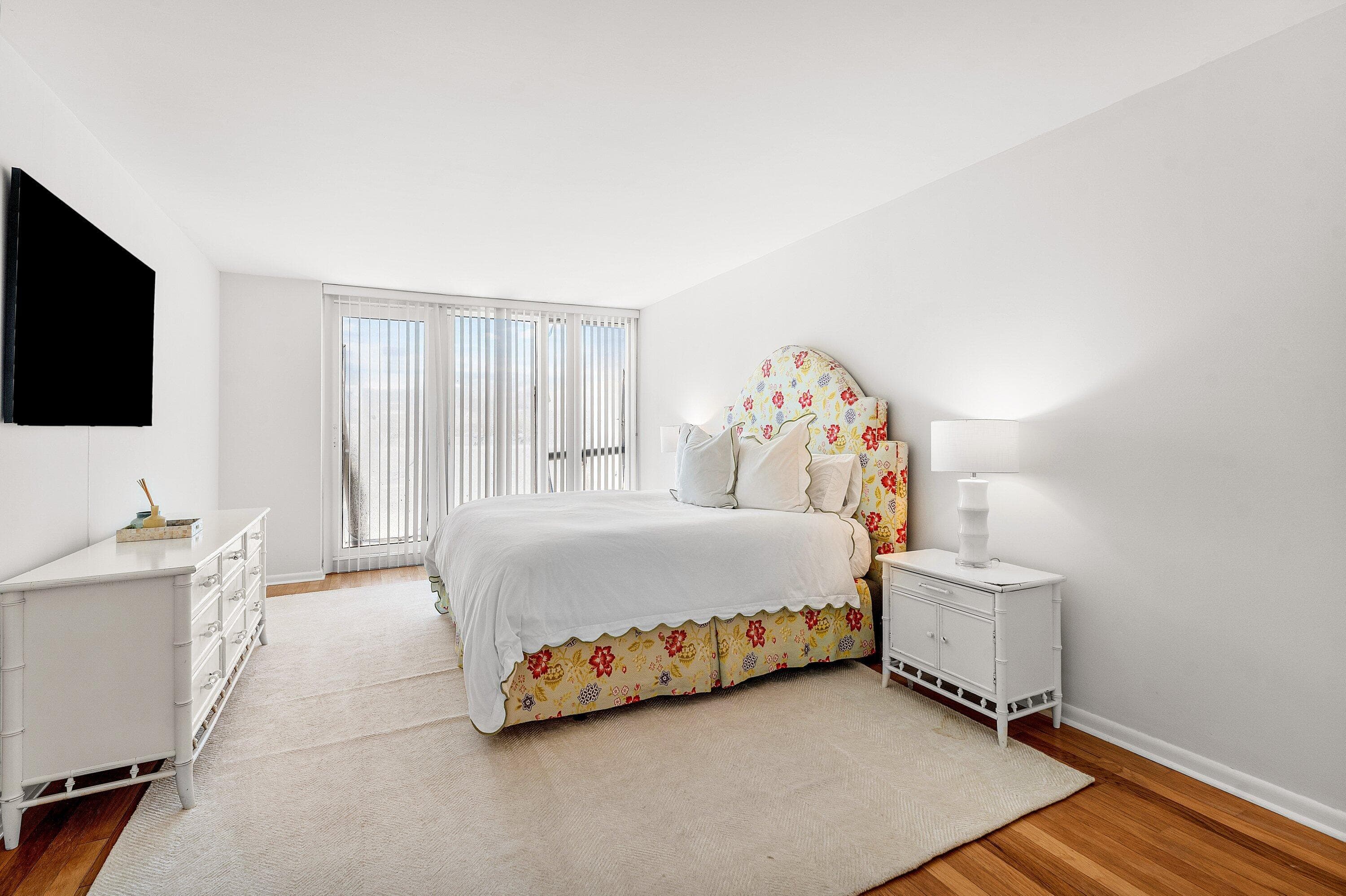 529 S Flagler Drive 6g, West Palm Beach, FL 33401 — photo 22 of 31