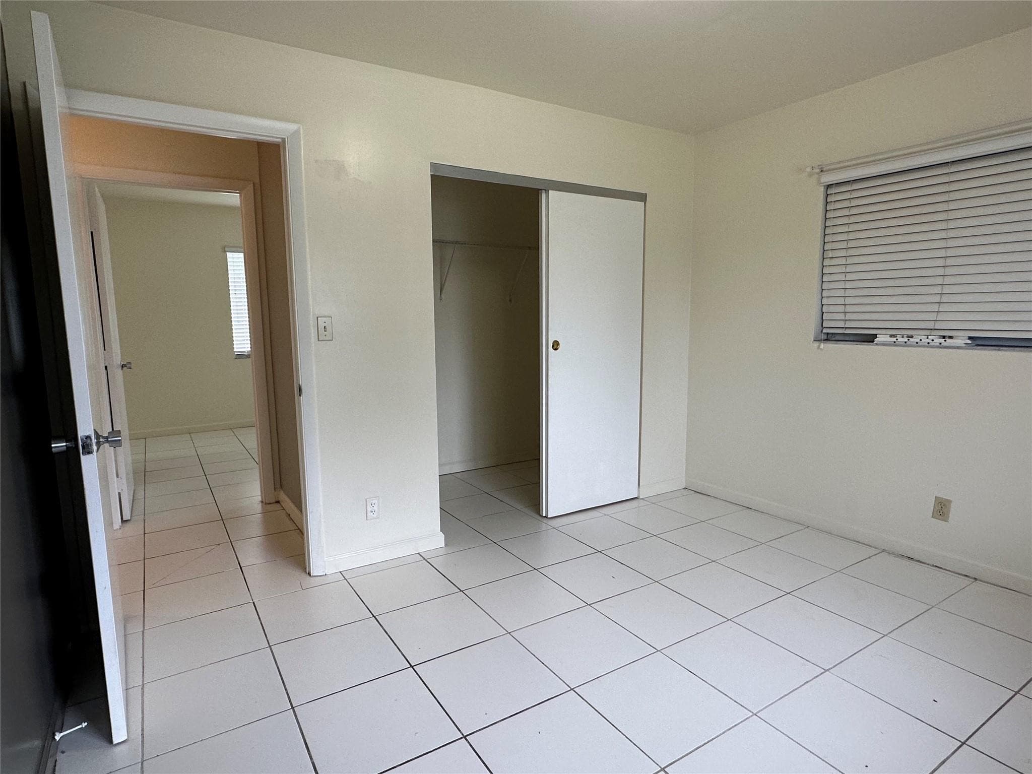 2881 NW 24th Court, Fort Lauderdale, FL 33311 — photo 23 of 43