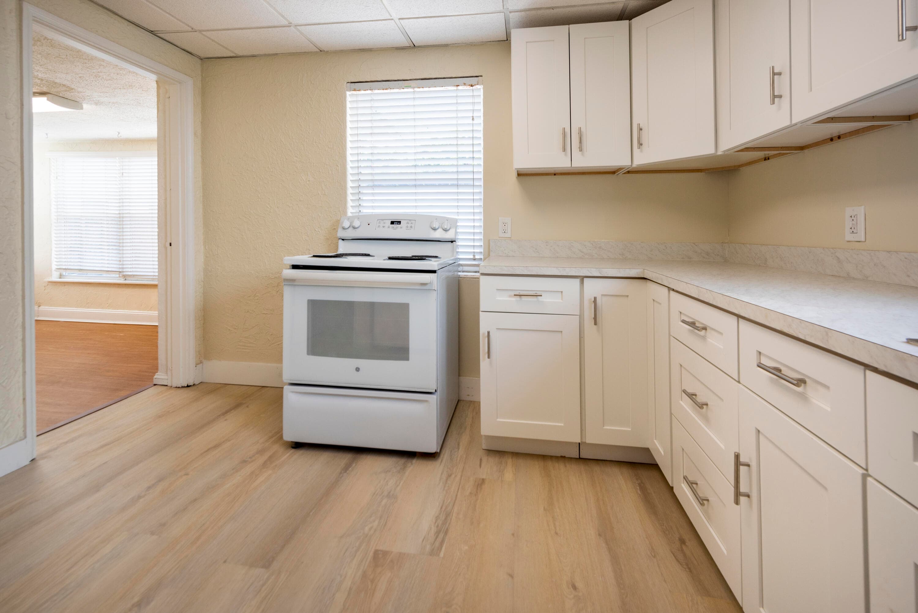 412 SE 17th Street Front, Fort Lauderdale, FL 33316 — photo 6 of 21