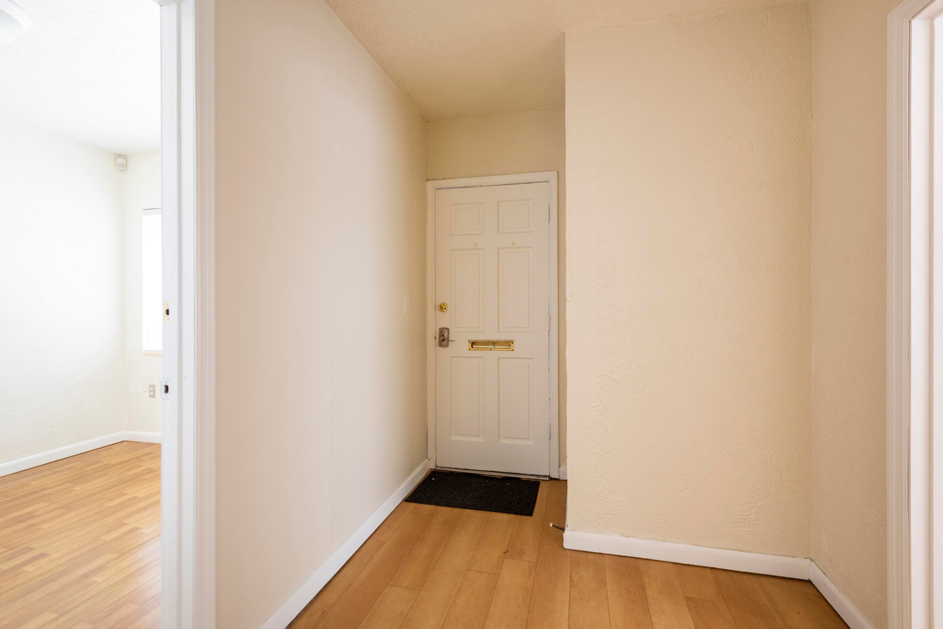 412 SE 17th Street Front, Fort Lauderdale, FL 33316 — photo 16 of 21