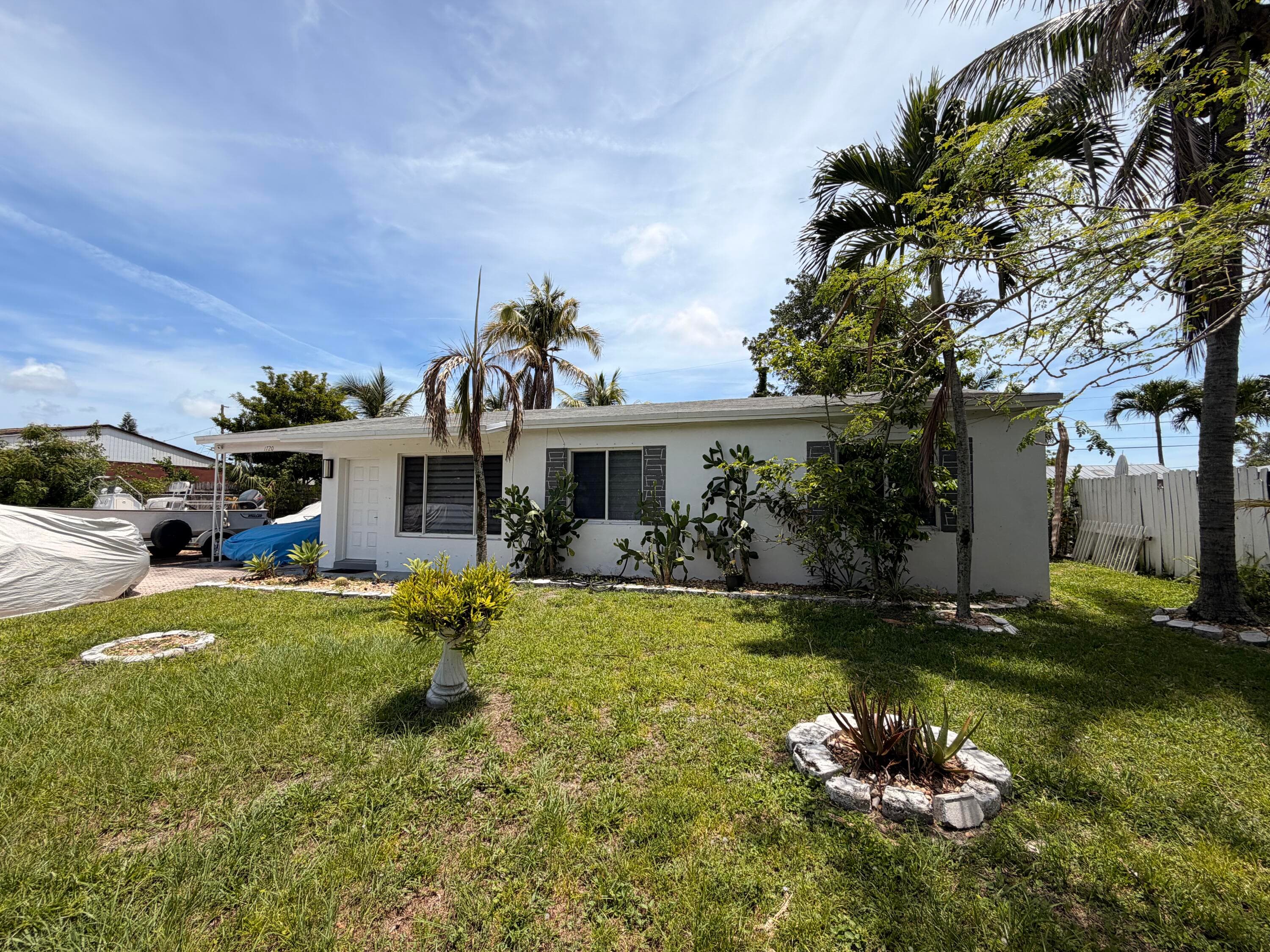 1720 SW 64th Avenue, North Lauderdale, FL 33068 — photo 12 of 25
