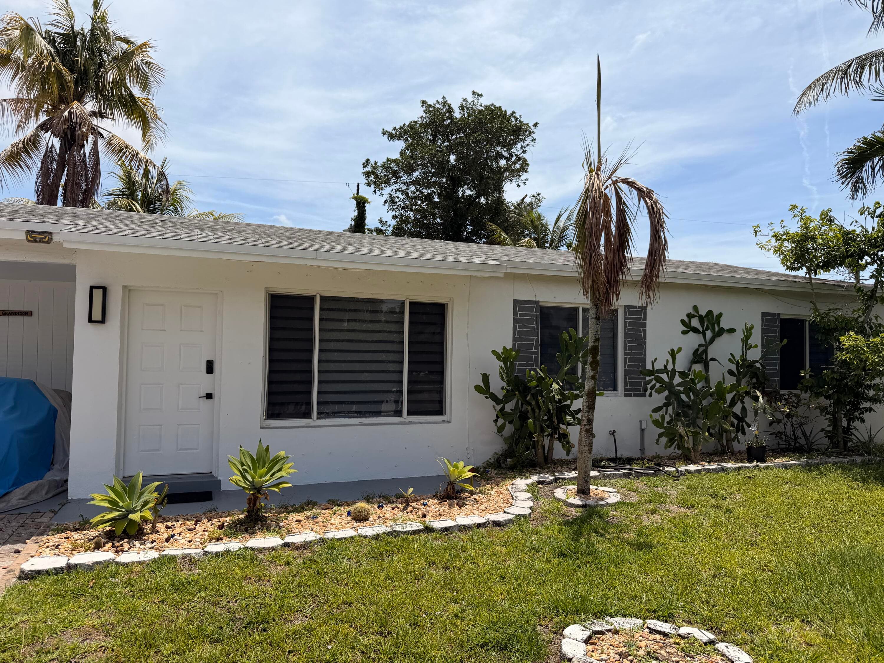 1720 SW 64th Avenue, North Lauderdale, FL 33068 — photo 11 of 25