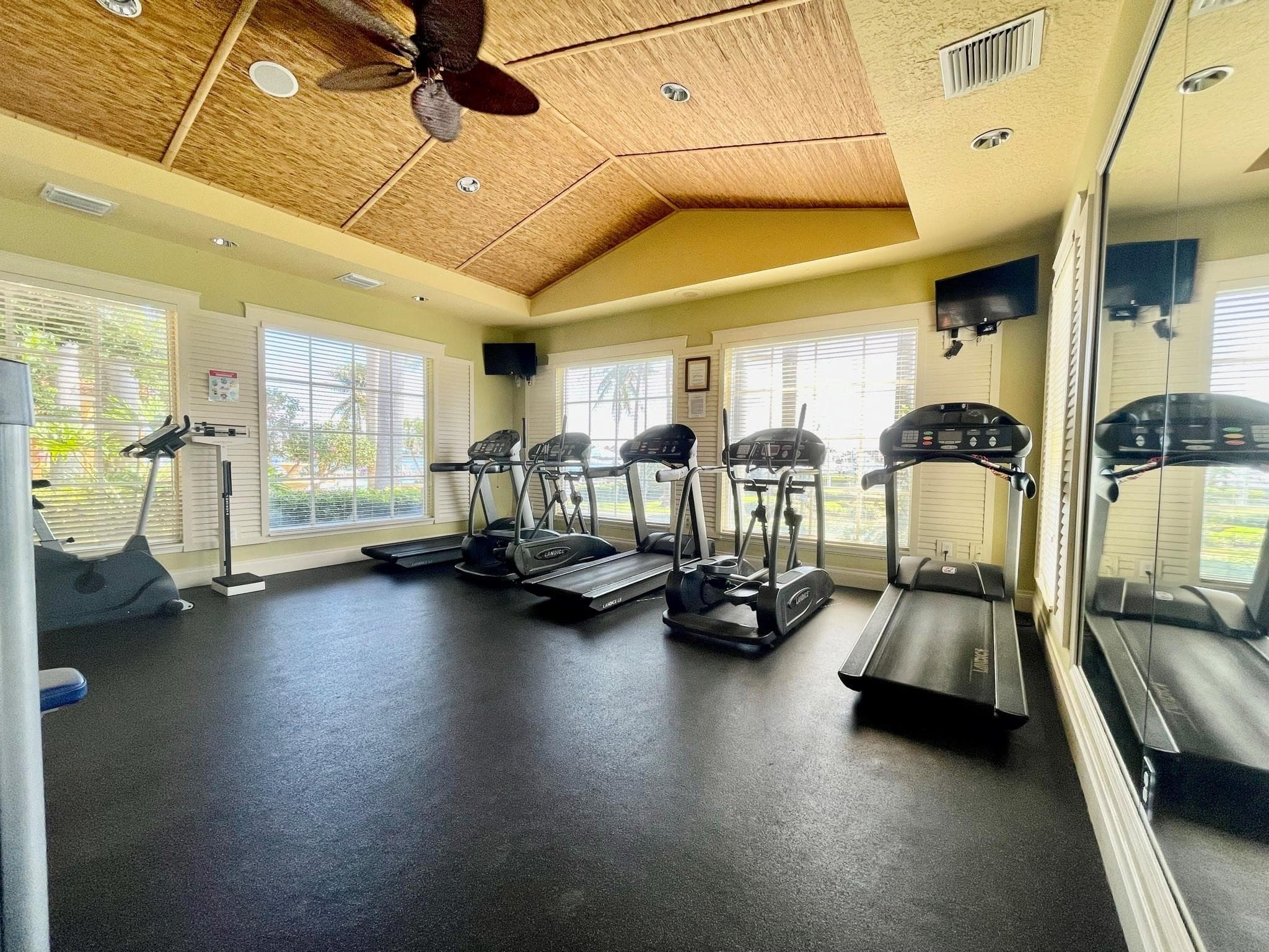 120 Yacht Club Way 305, Hypoluxo, FL 33462 — photo 24 of 45