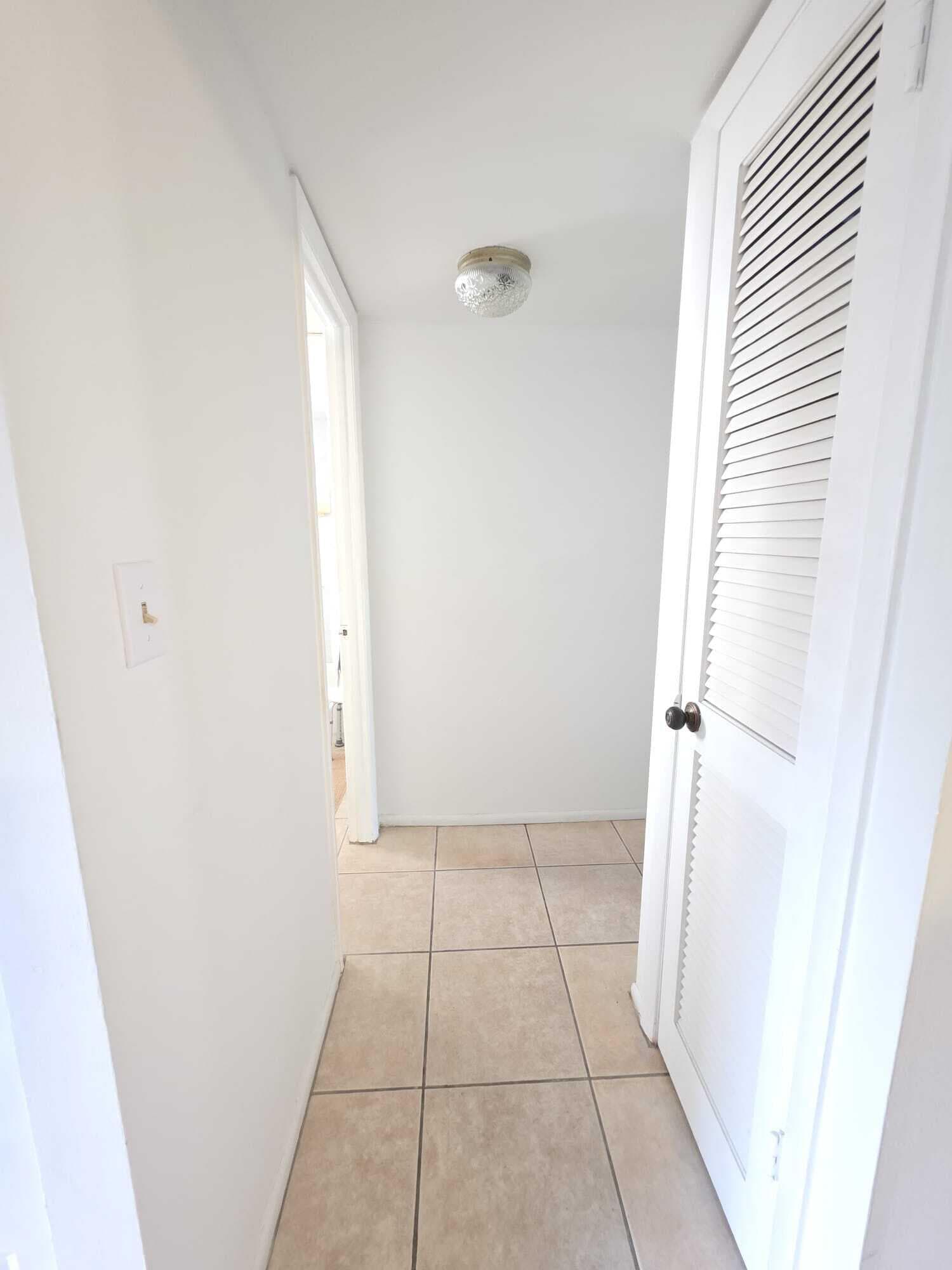 8400 Sunrise Lakes Boulevard 107, Sunrise, FL 33322 — photo 16 of 29