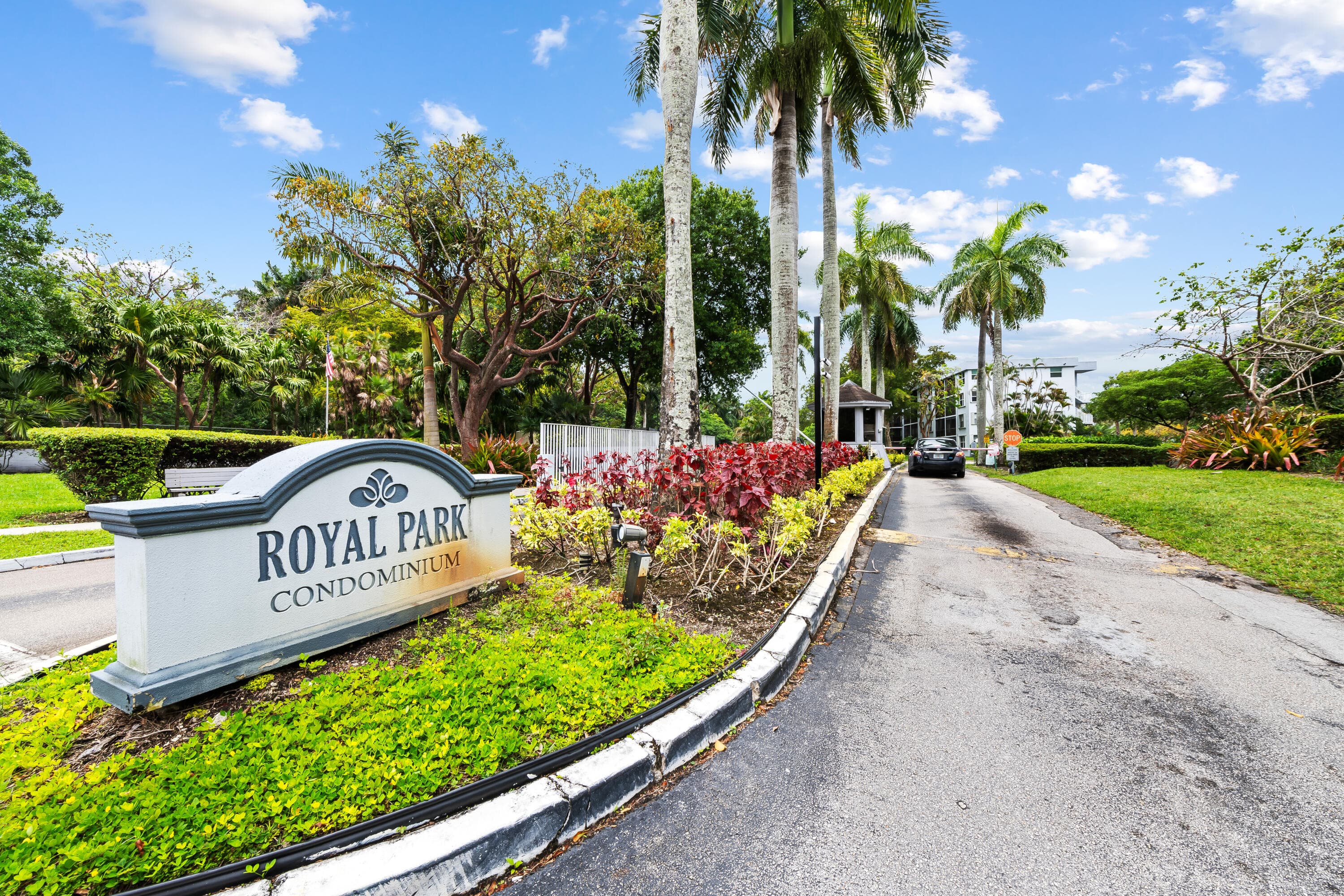 113 Royal Park Drive 2h, Oakland Park, FL 33309 — photo 40 of 40