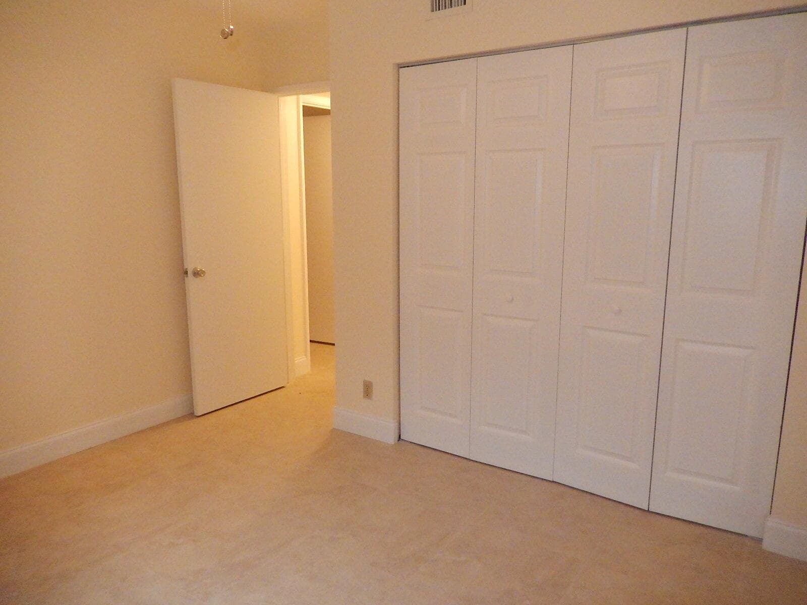 3017 N Oakland Forest Drive 106, Oakland Park, FL 33309 — photo 19 of 22
