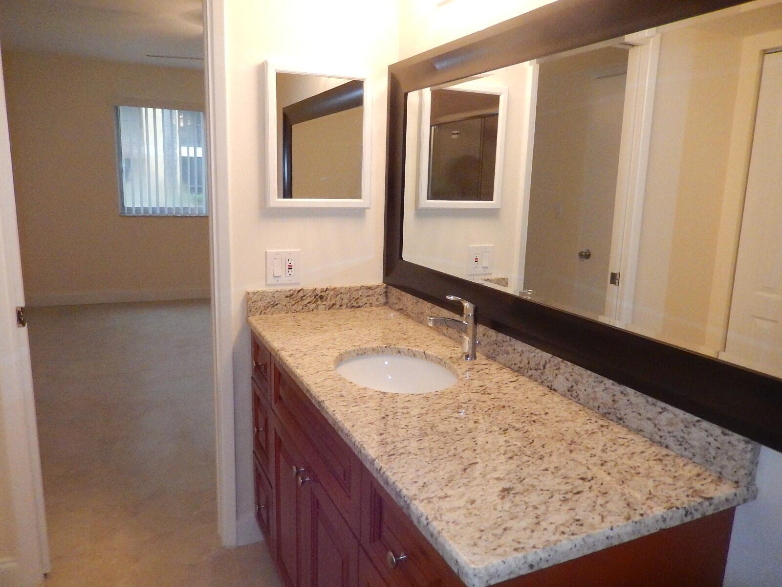 3017 N Oakland Forest Drive 106, Oakland Park, FL 33309 — photo 14 of 22