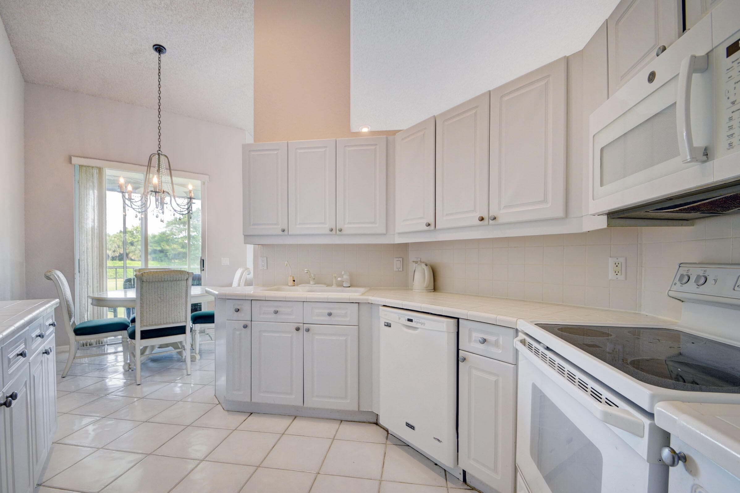 10220 Andover Coach Circle H2, Lake Worth, FL 33449 — photo 11 of 79