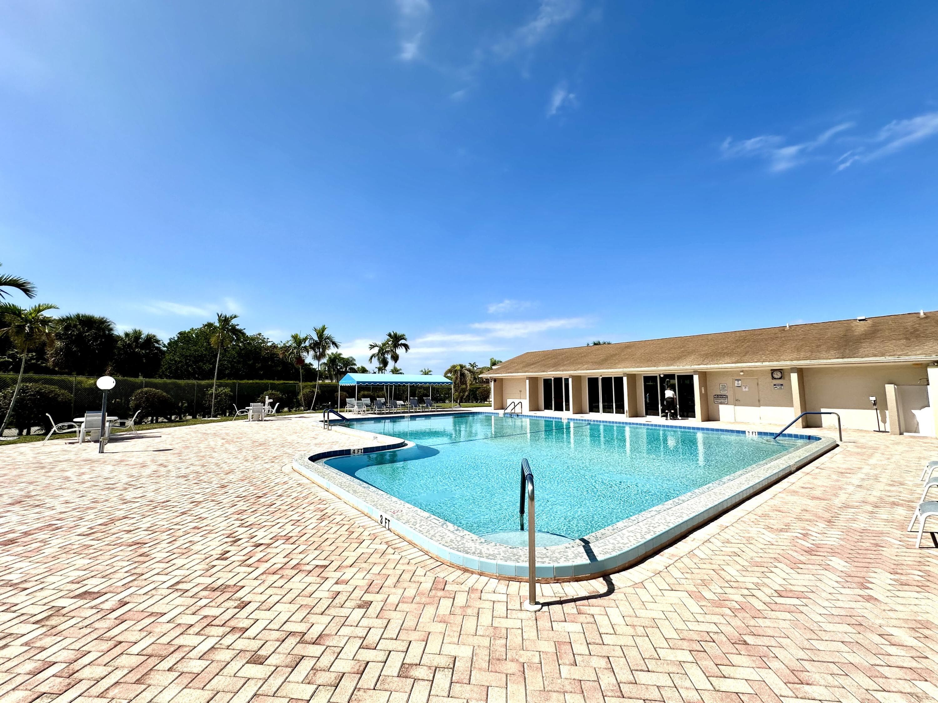 200 Bonnie Boulevard 132, Palm Springs, FL 33461 — photo 25 of 28