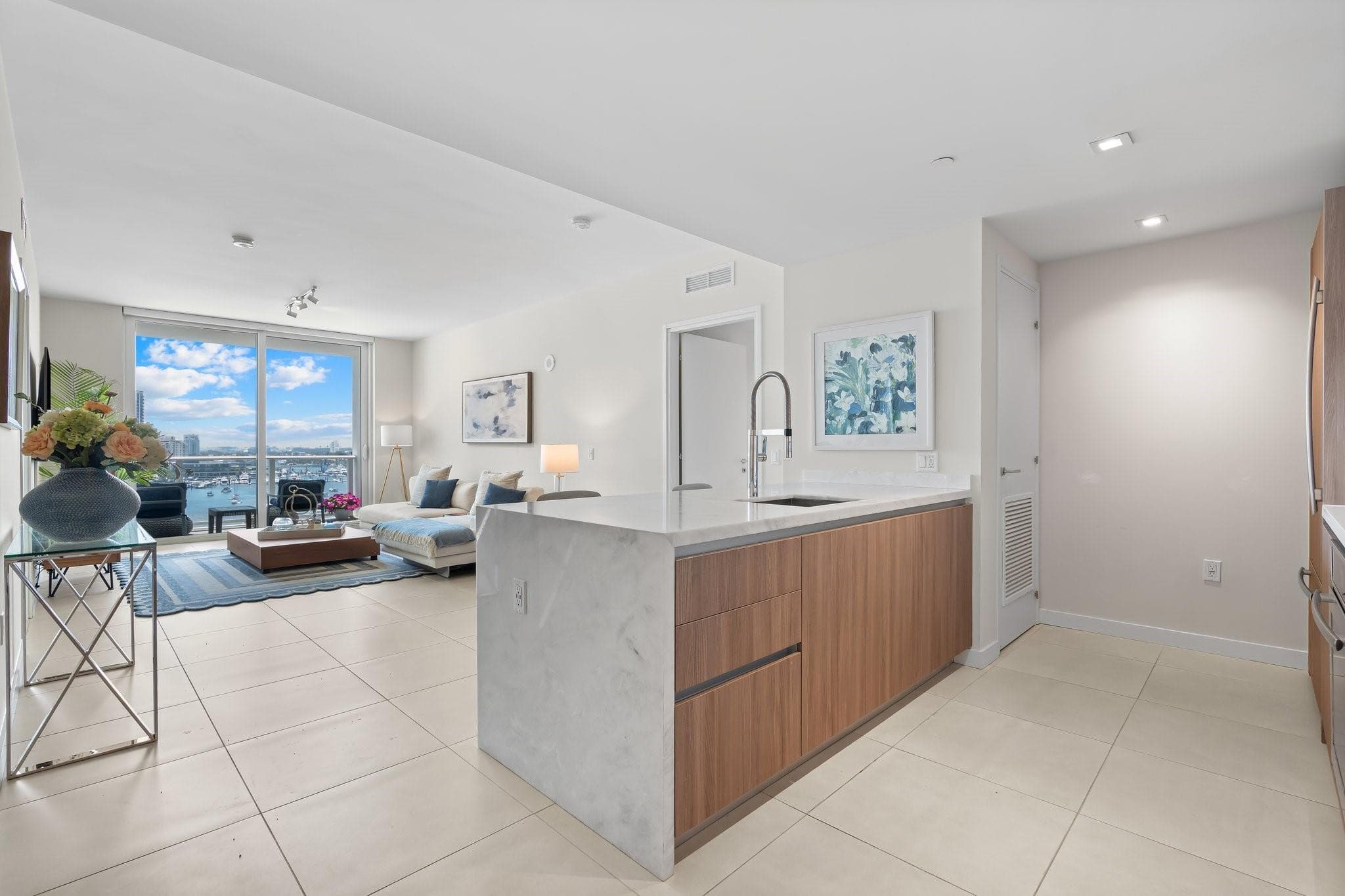 401 N Birch Road 1102, Fort Lauderdale, FL 33304 — photo 4 of 31
