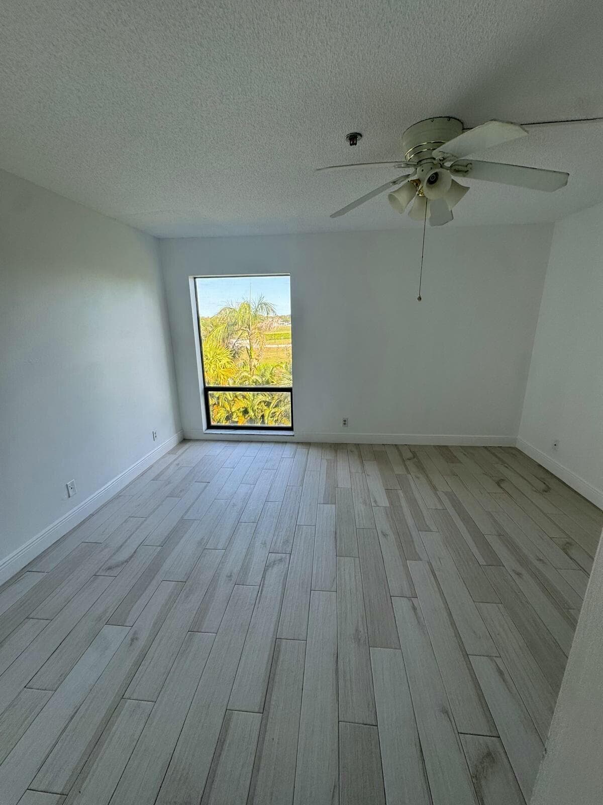 3000 Presidential Way 404, West Palm Beach, FL 33401 — photo 9 of 19
