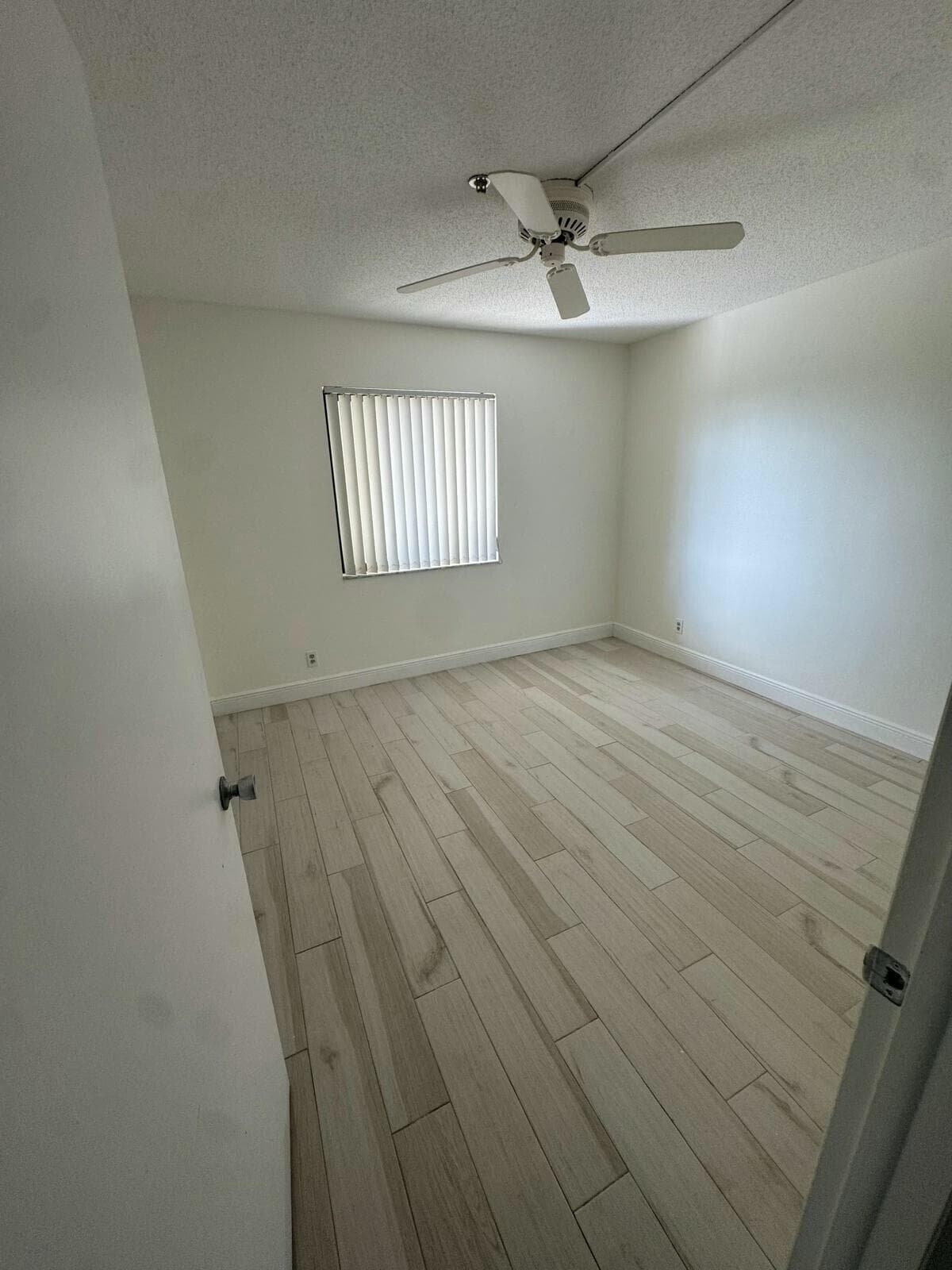 3000 Presidential Way 404, West Palm Beach, FL 33401 — photo 12 of 19