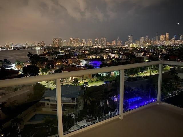 2841 NE 163rd Street 1111, North Miami Beach, FL 33160 — photo 13 of 13
