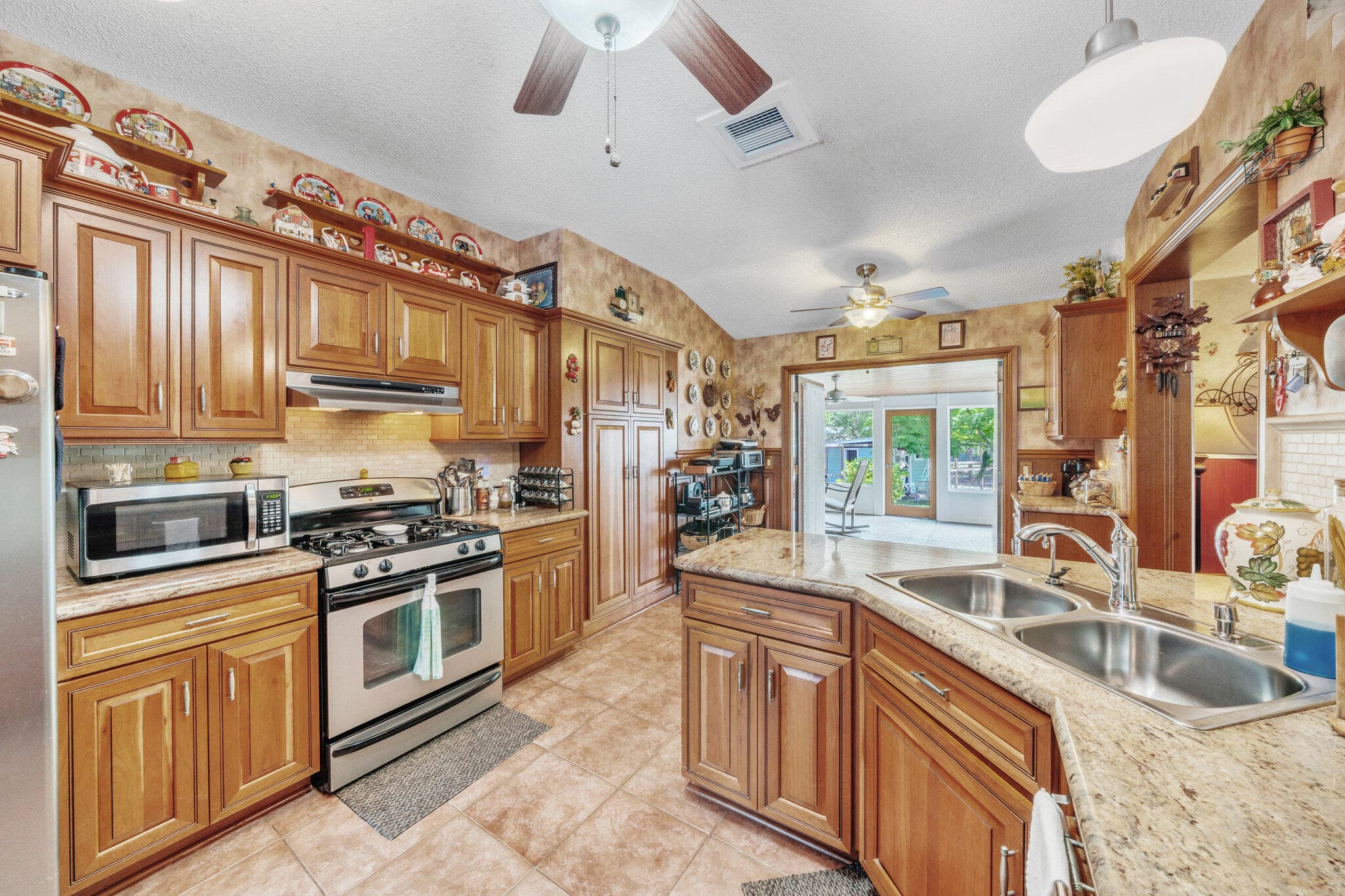 5700 Oleander Avenue, Fort Pierce, FL 34982 — photo 14 of 62