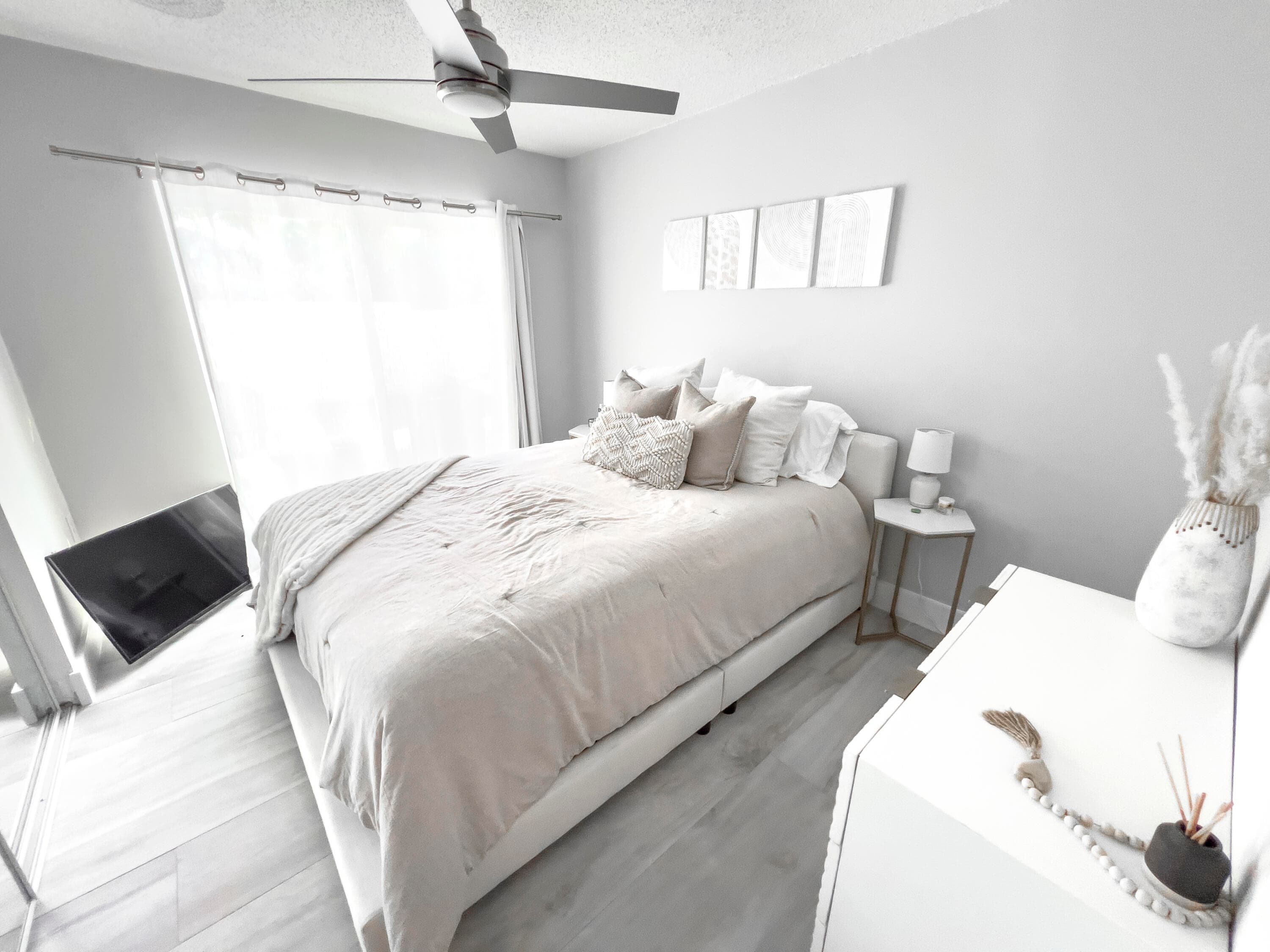 499 SW 28th Avenue, Delray Beach, FL 33445 — photo 10 of 24