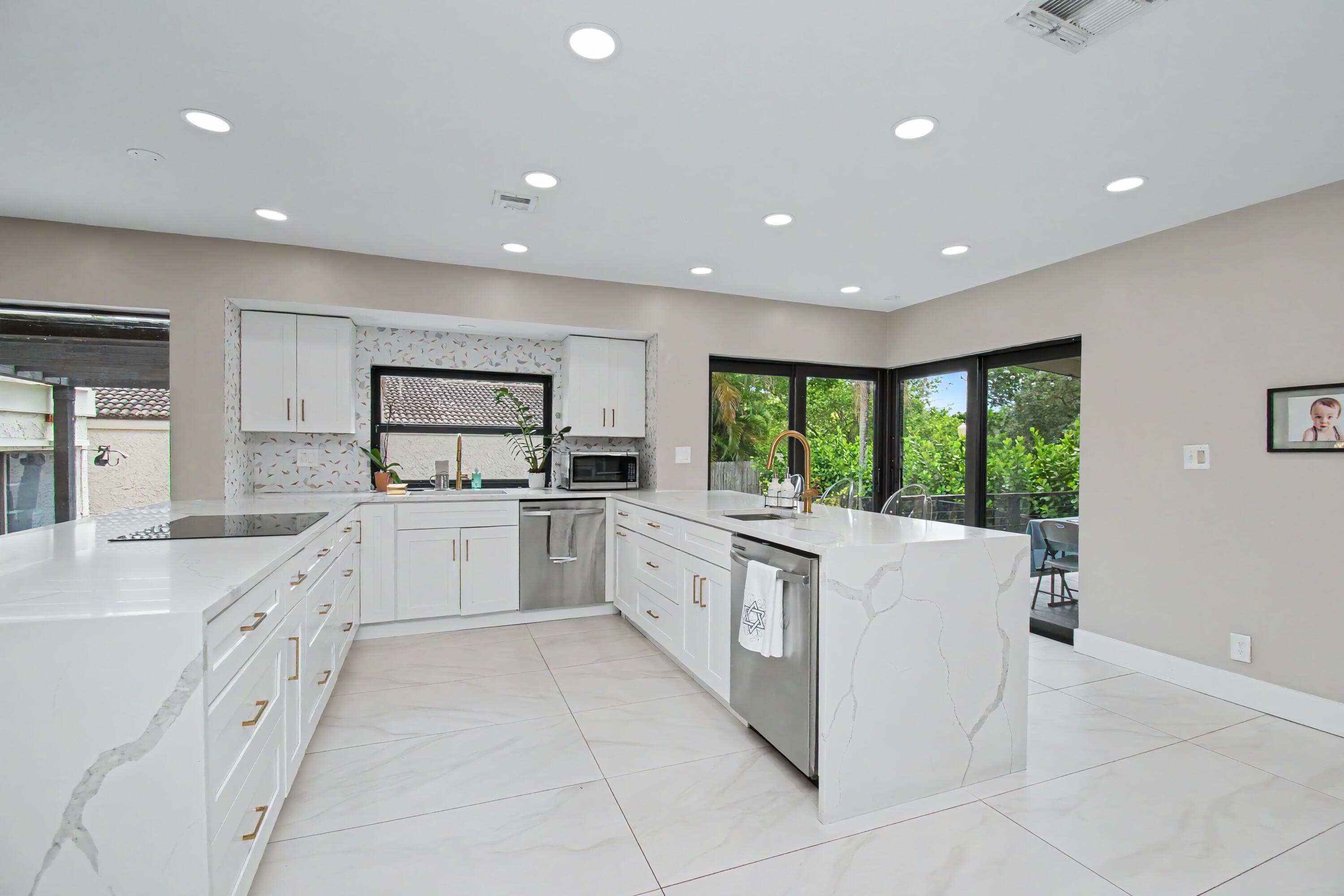 6458 Pond Apple Road, Boca Raton, FL 33433 — photo 9 of 42