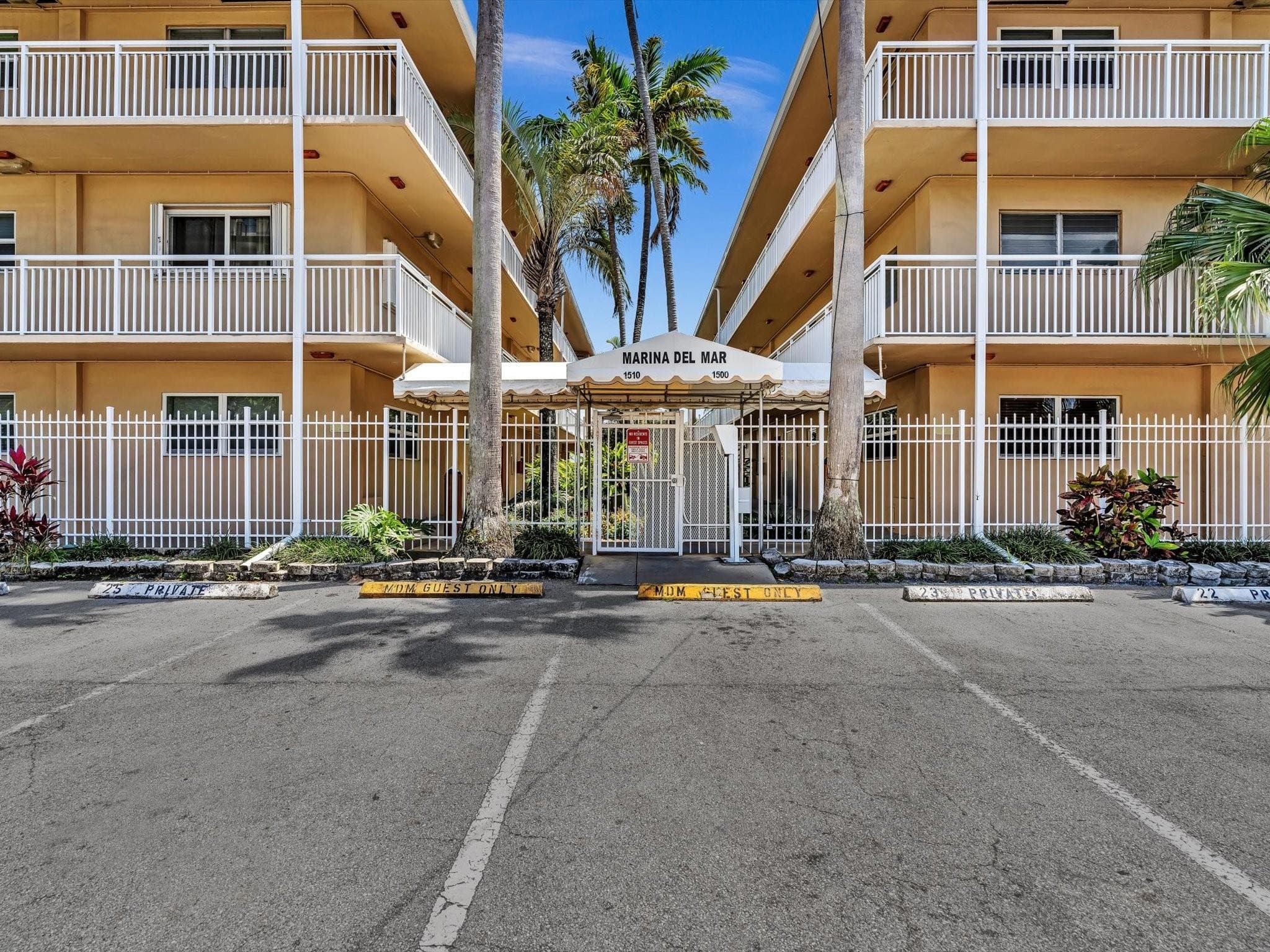 1510 SE 15th Street 308, Fort Lauderdale, FL 33316 — photo 1 of 34
