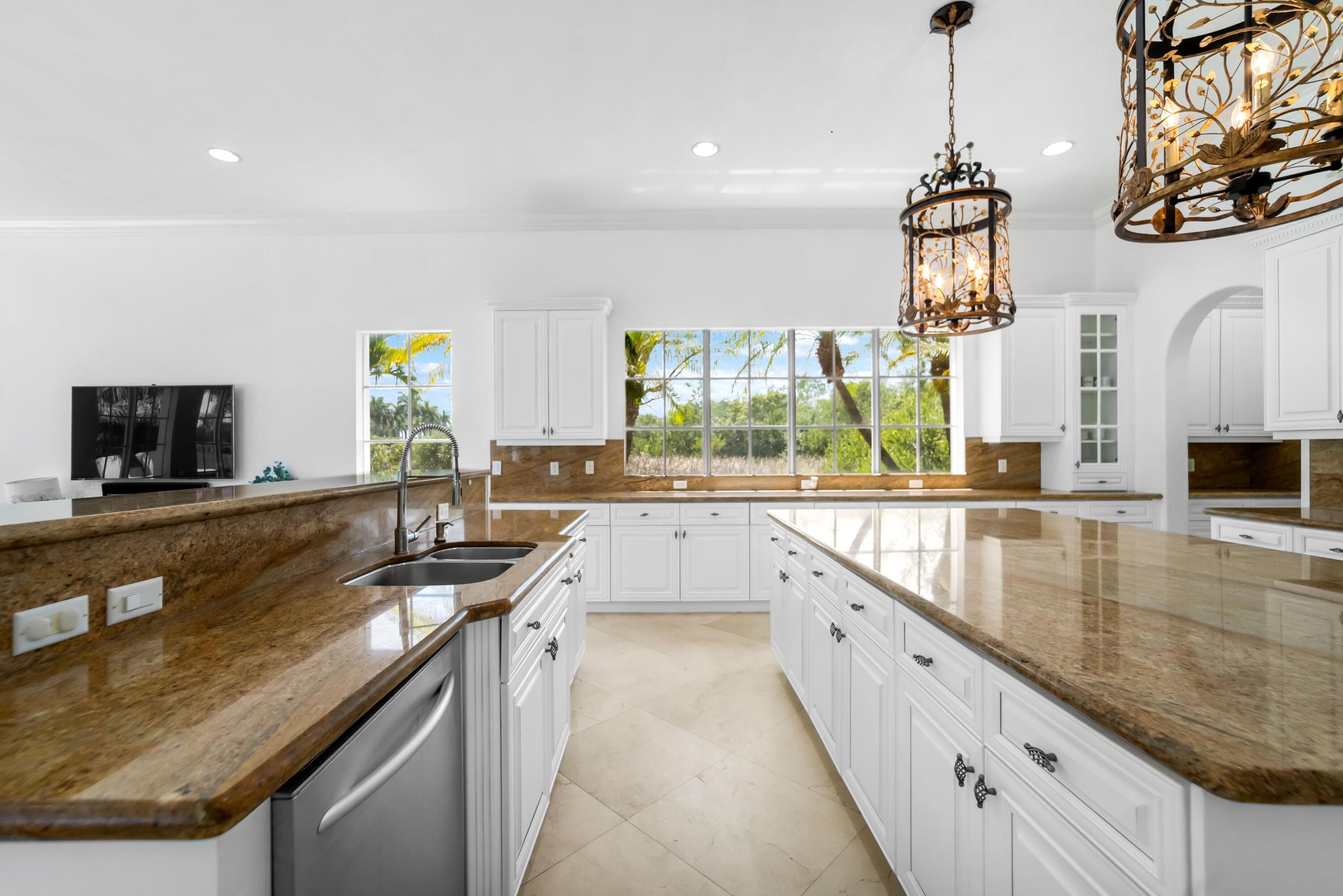 11244 NW 77th Place, Parkland, FL 33076 — photo 8 of 105