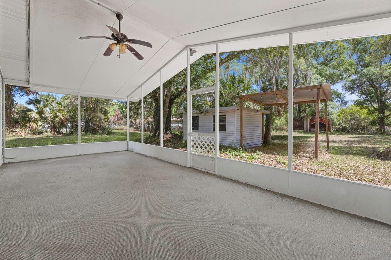 536 SE 16th Avenue, Okeechobee, FL 34974 — photo 21 of 34