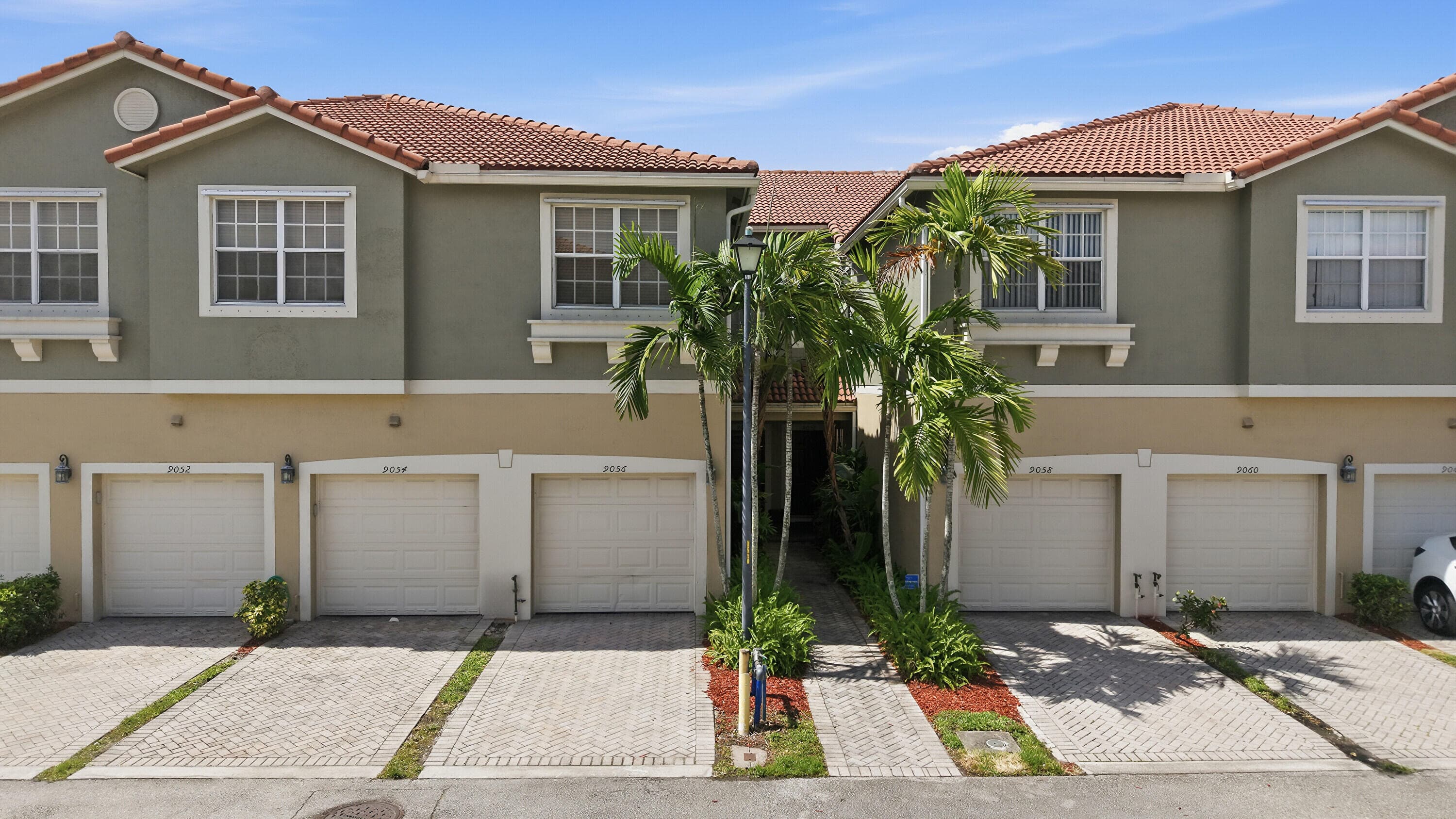 9056 Plymouth Place, Tamarac, FL 33321 — photo 32 of 47