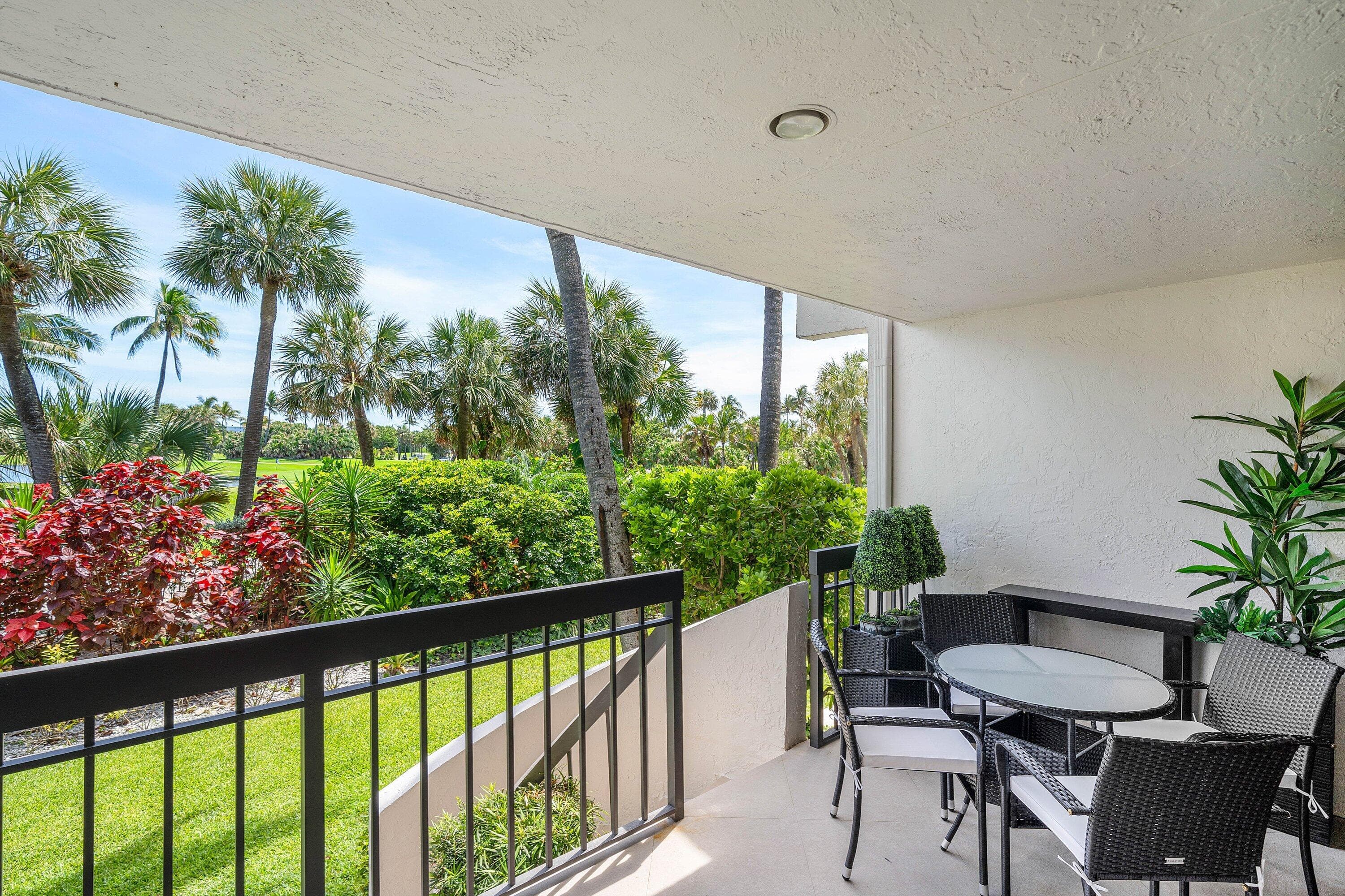 2335 S Ocean Boulevard 13, Palm Beach, FL 33480 — photo 19 of 25