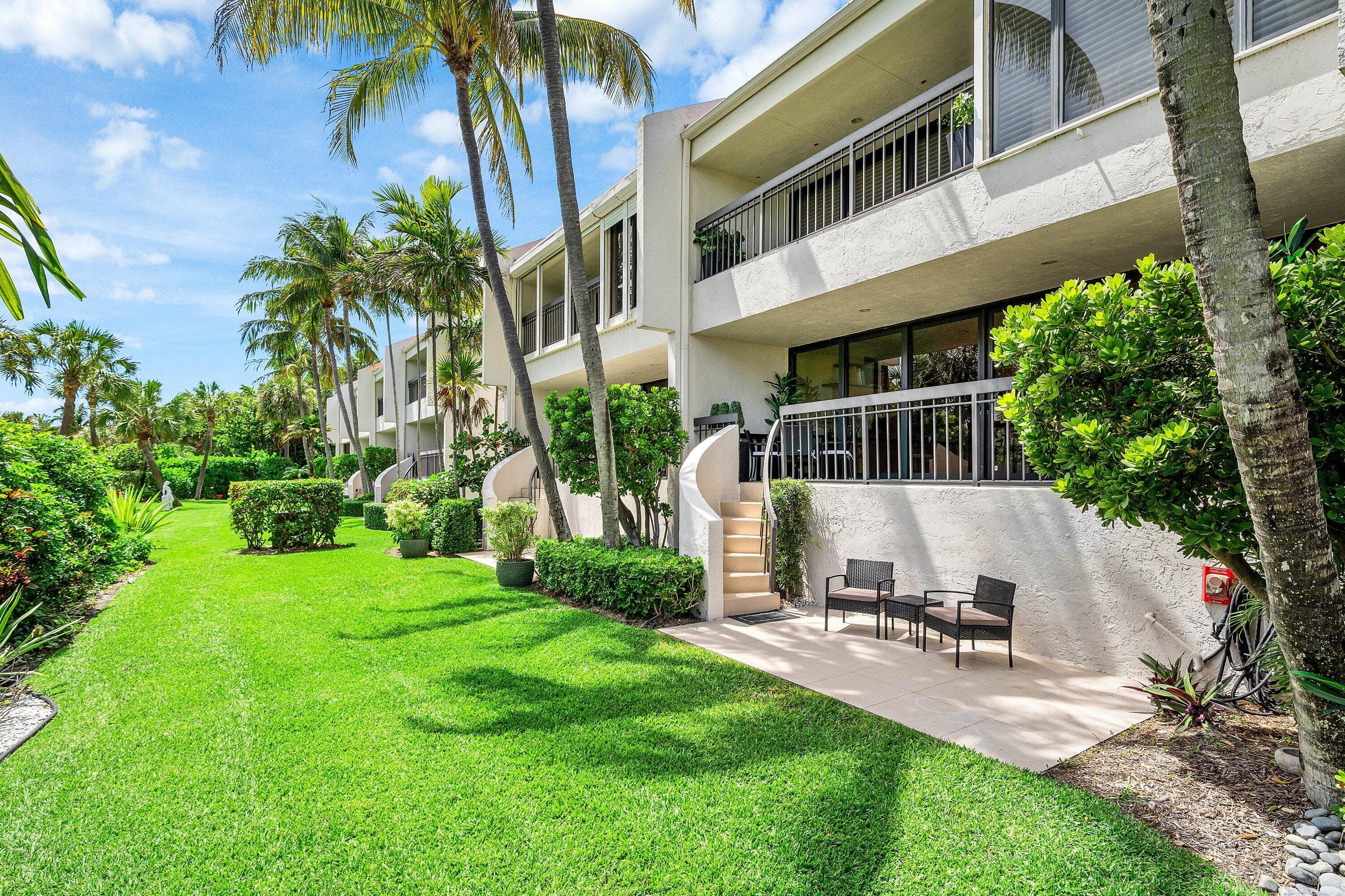 2335 S Ocean Boulevard 13, Palm Beach, FL 33480 — photo 20 of 25