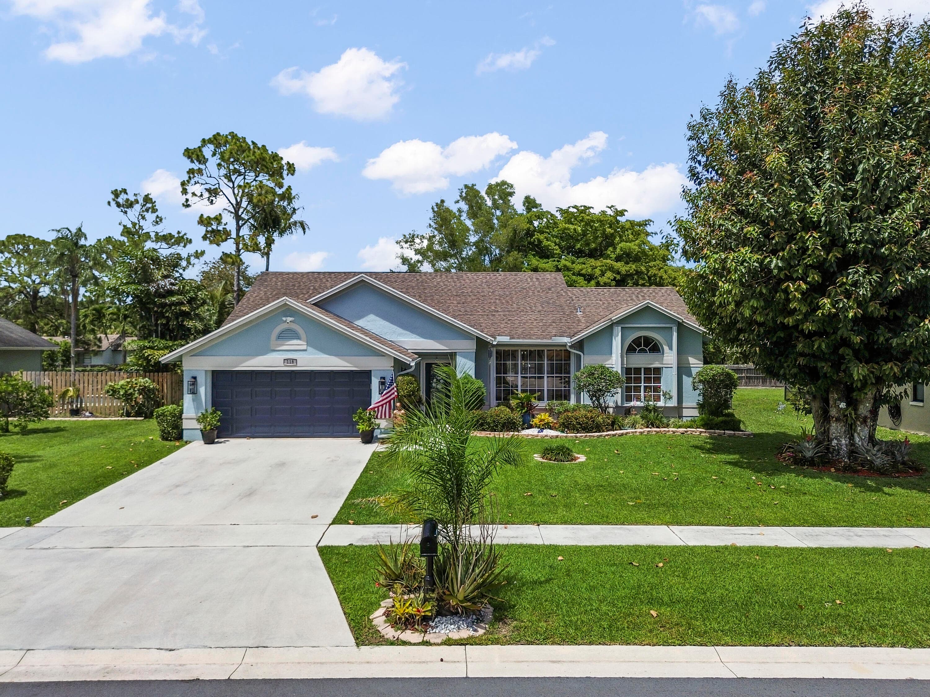 118 Royal Pine Circle N, Royal Palm Beach, FL 33411 — photo 27 of 33