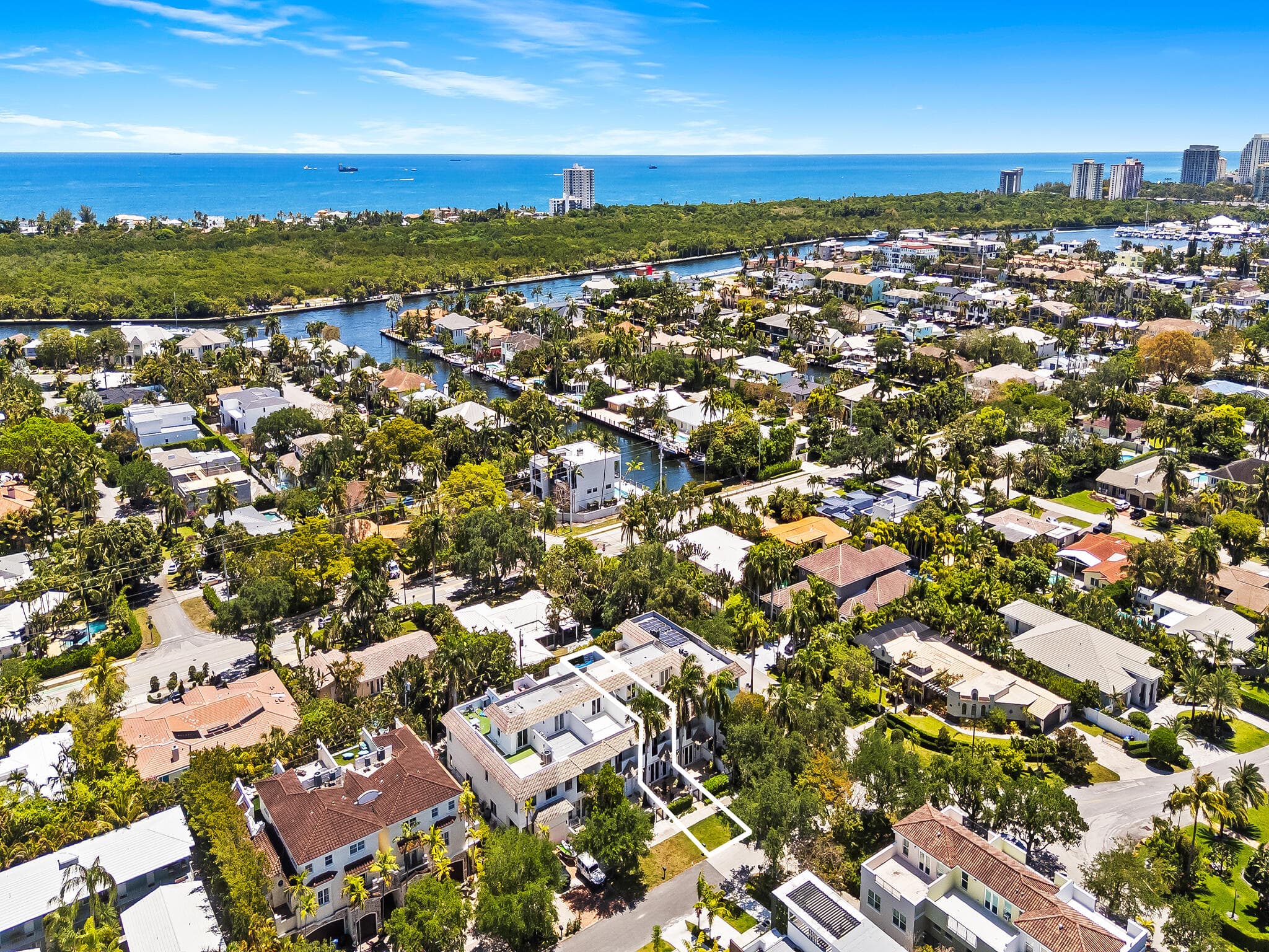 1806 NE 26th Avenue, Fort Lauderdale, FL 33305 — photo 8 of 46