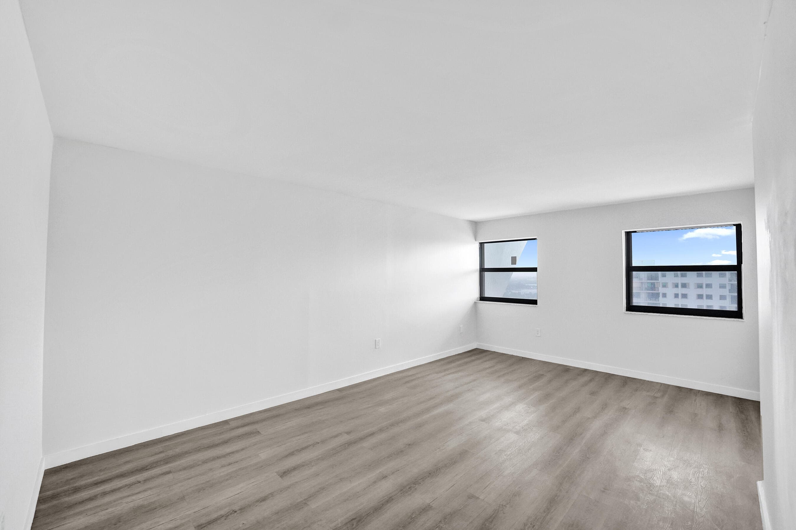 1201 S Ocean Drive 2509s, Hollywood, FL 33019 — photo 37 of 83