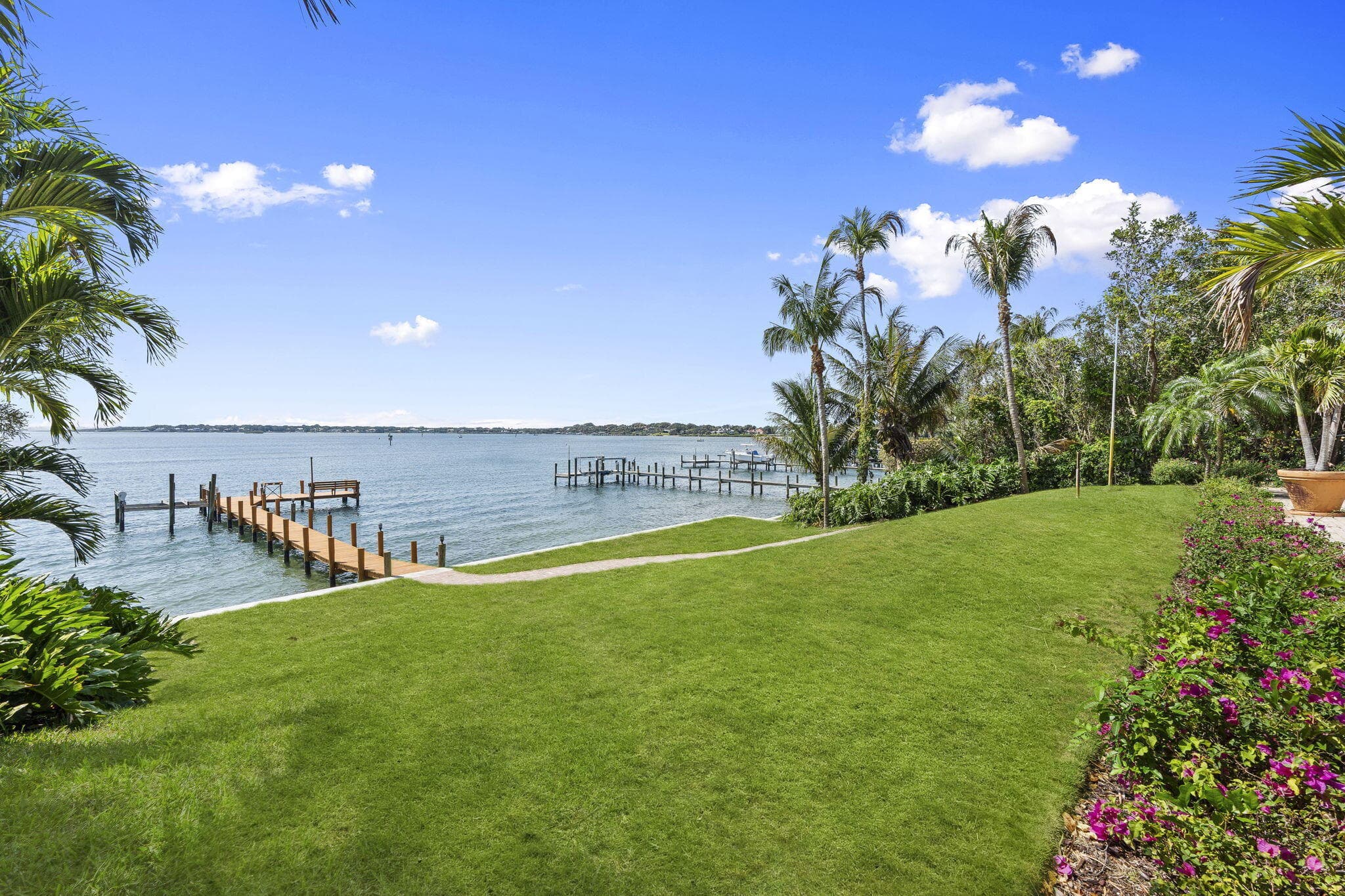 3984 SE Old St Lucie Boulevard, Stuart, FL 34996 — photo 17 of 35