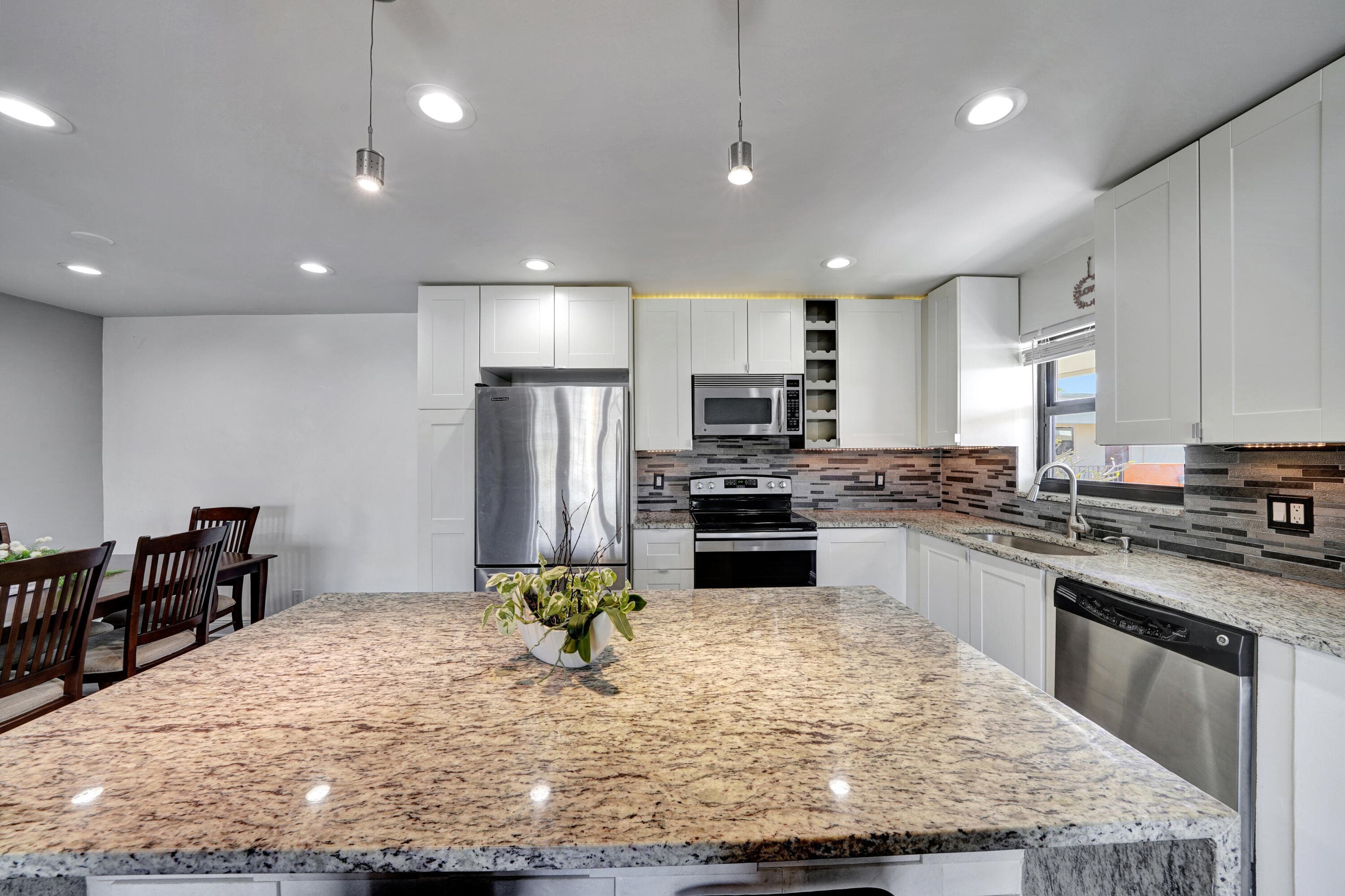 516 Osprey Drive 16c, Delray Beach, FL 33444 — photo 10 of 54