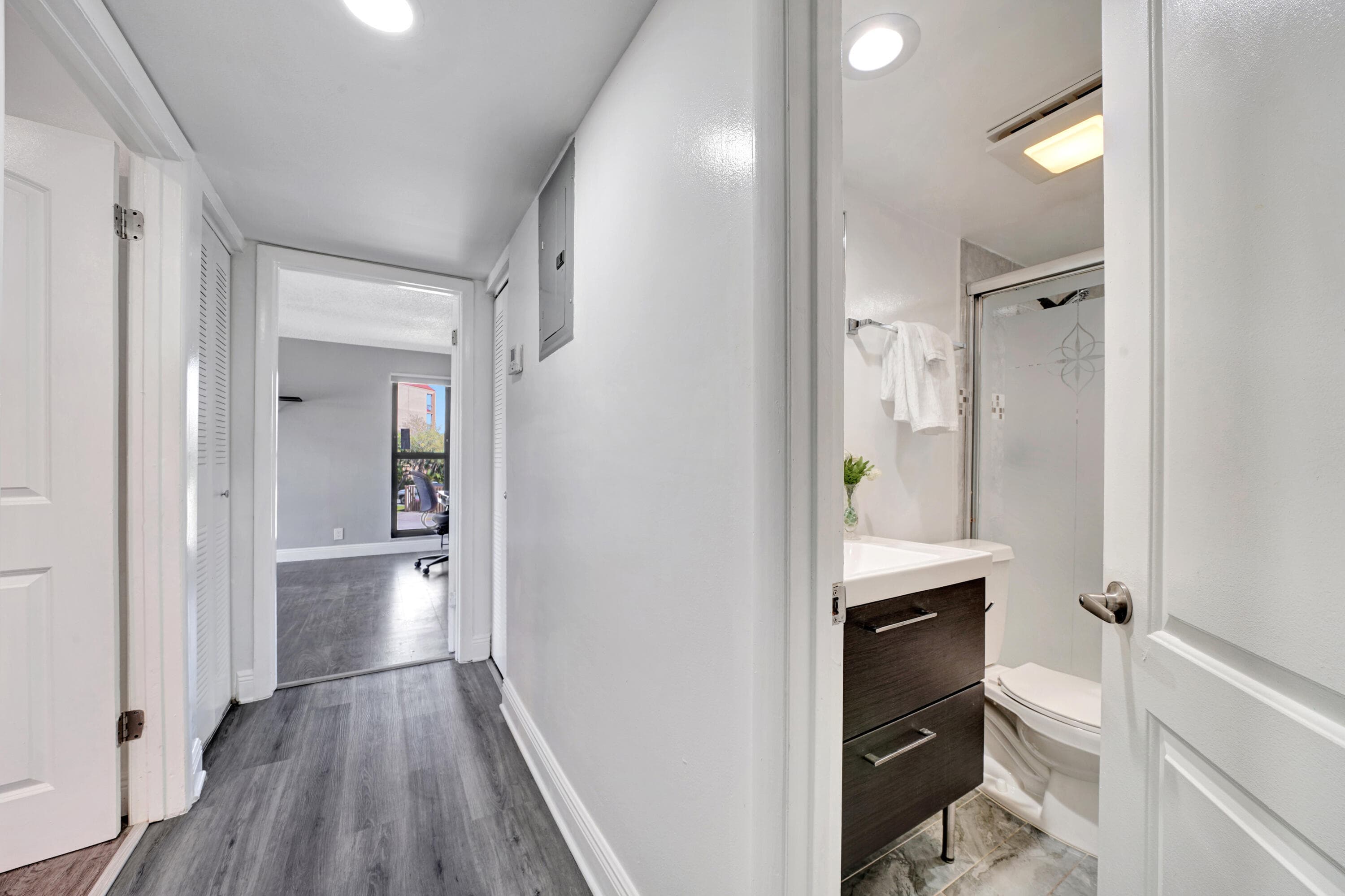 516 Osprey Drive 16c, Delray Beach, FL 33444 — photo 24 of 54