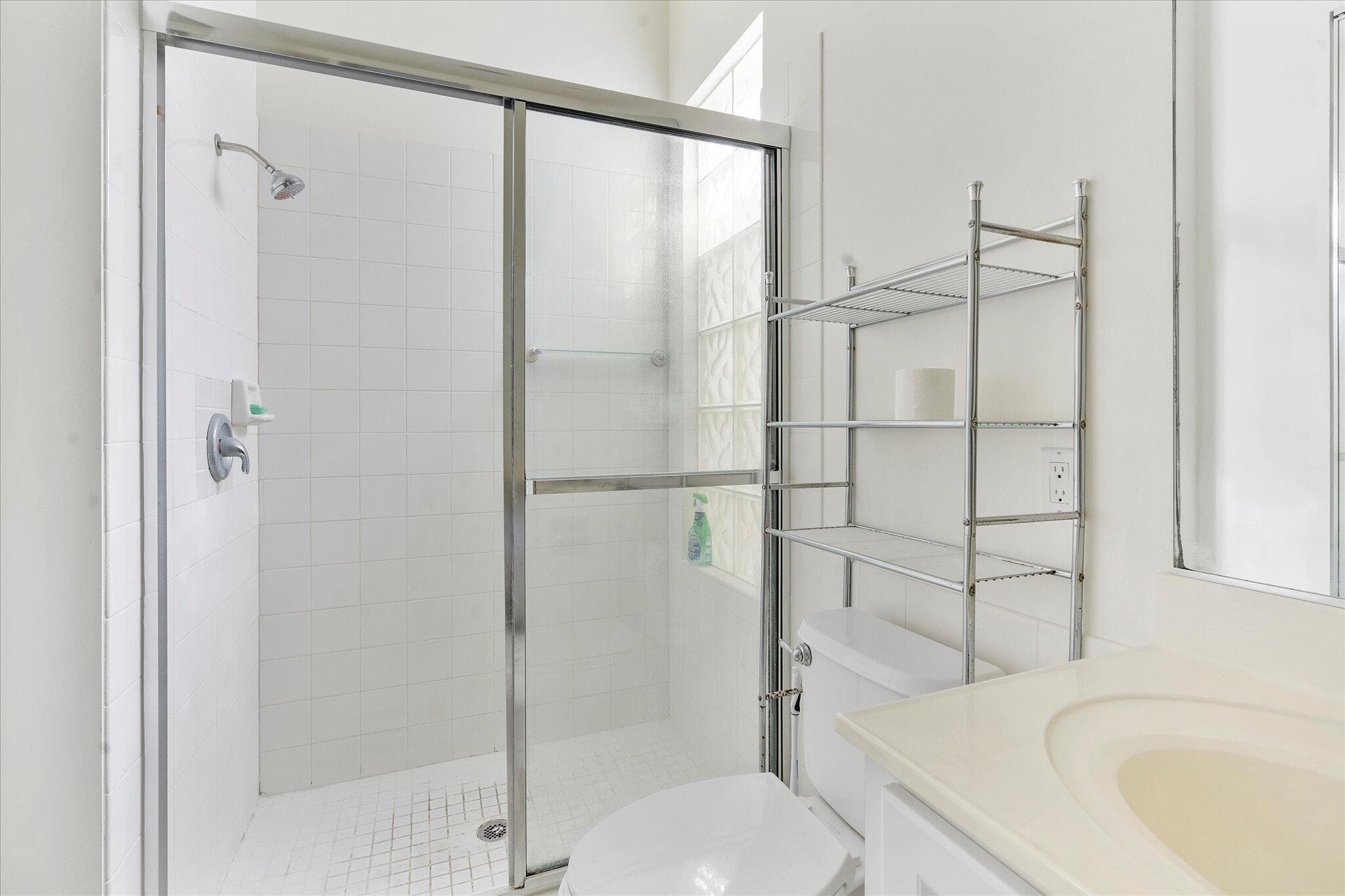 2563 James River Road, West Palm Beach, FL 33411 — photo 13 of 39