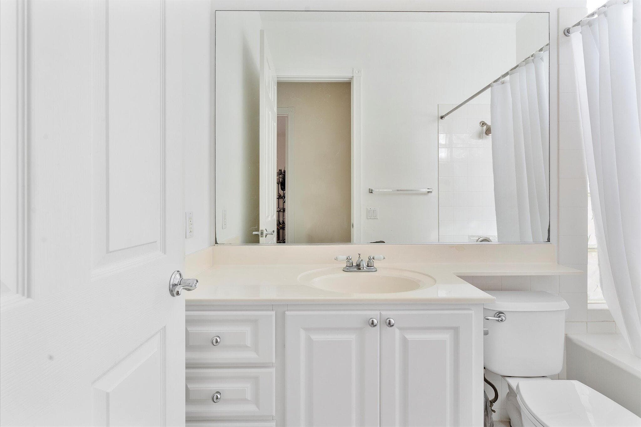 2563 James River Road, West Palm Beach, FL 33411 — photo 16 of 39