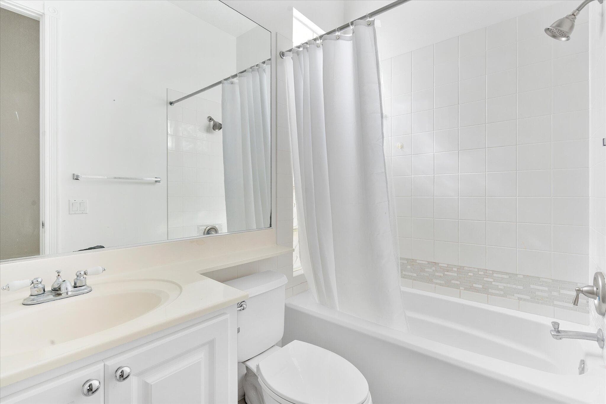 2563 James River Road, West Palm Beach, FL 33411 — photo 17 of 39