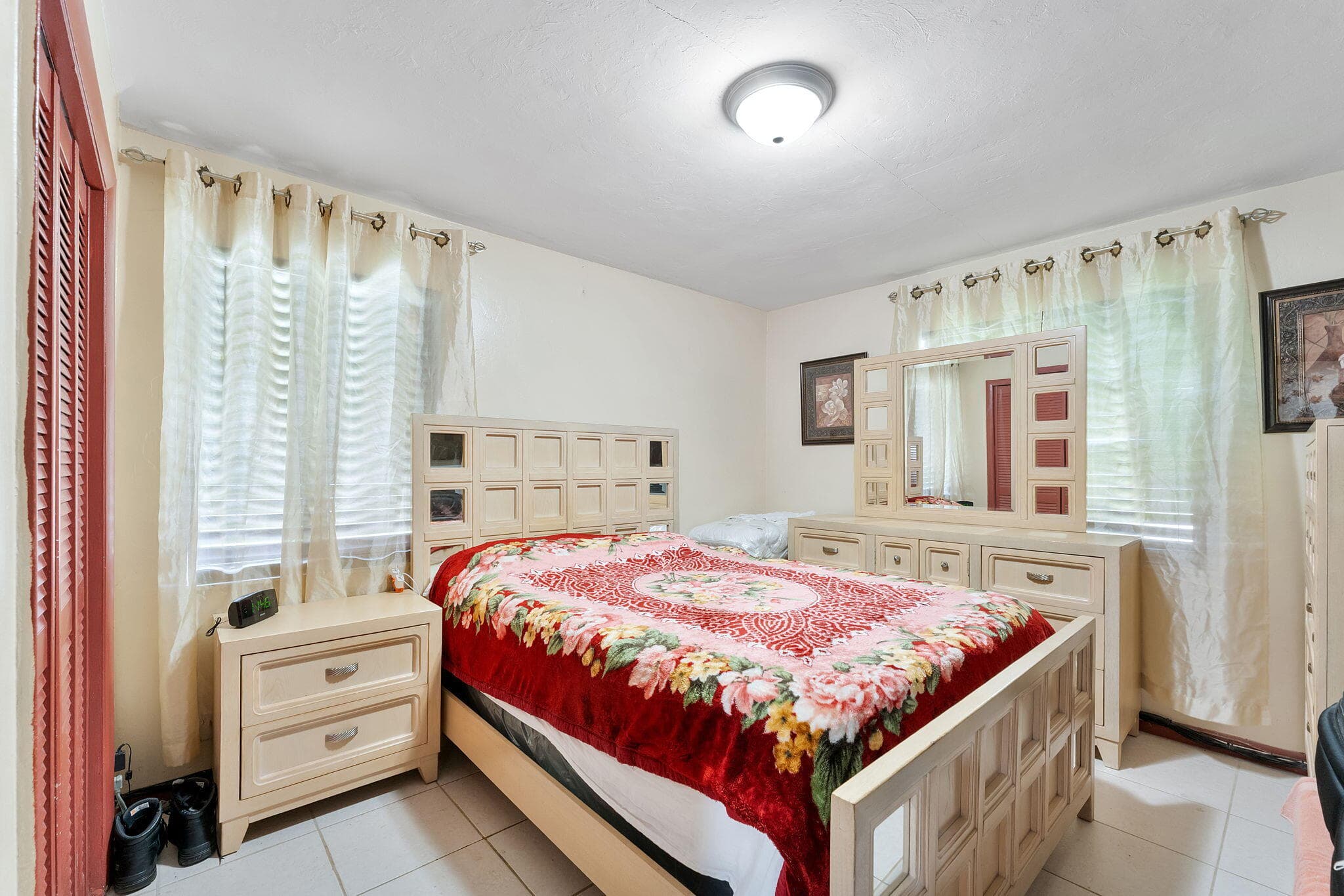 4727 Myrtle Lane, West Palm Beach, FL 33417 — photo 15 of 38