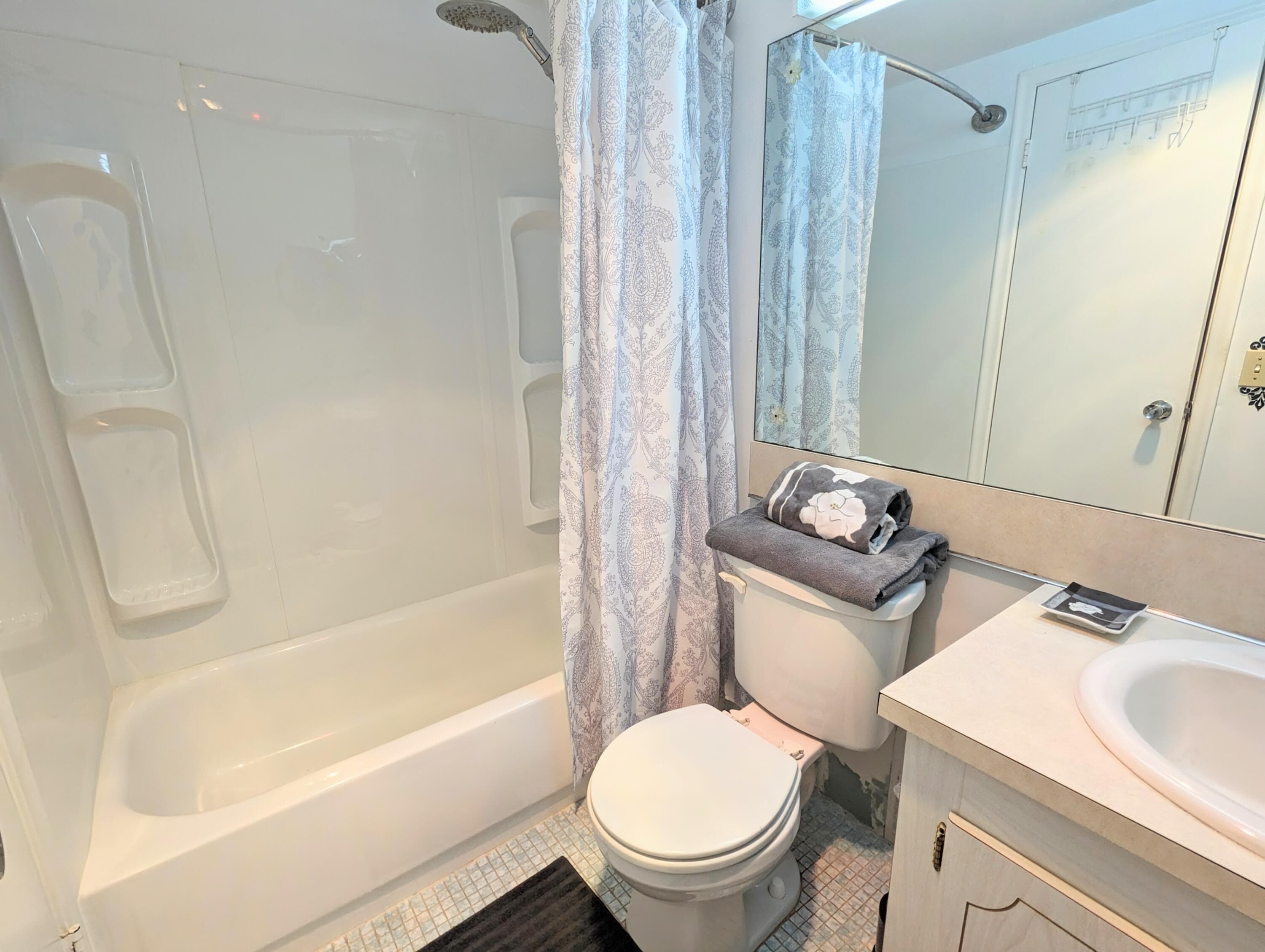 113 E Waltham E, West Palm Beach, FL 33417 — photo 7 of 23