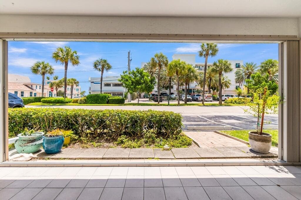 4140 N Ocean Drive 101e, Lauderdale-By-The-Sea, FL 33308 — photo 30 of 40