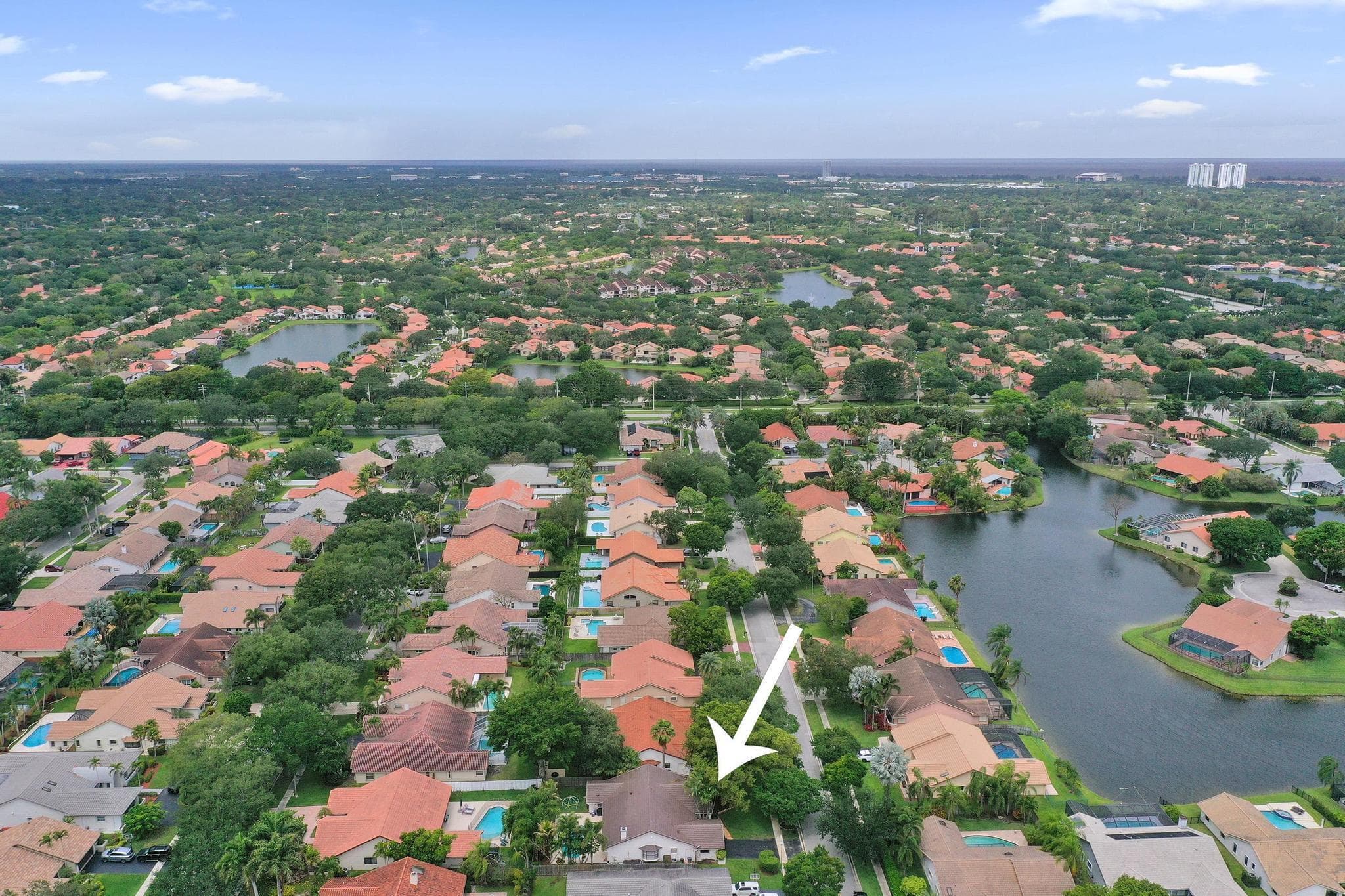 10050 NW 14th Street, Plantation, FL 33322 — photo 8 of 60