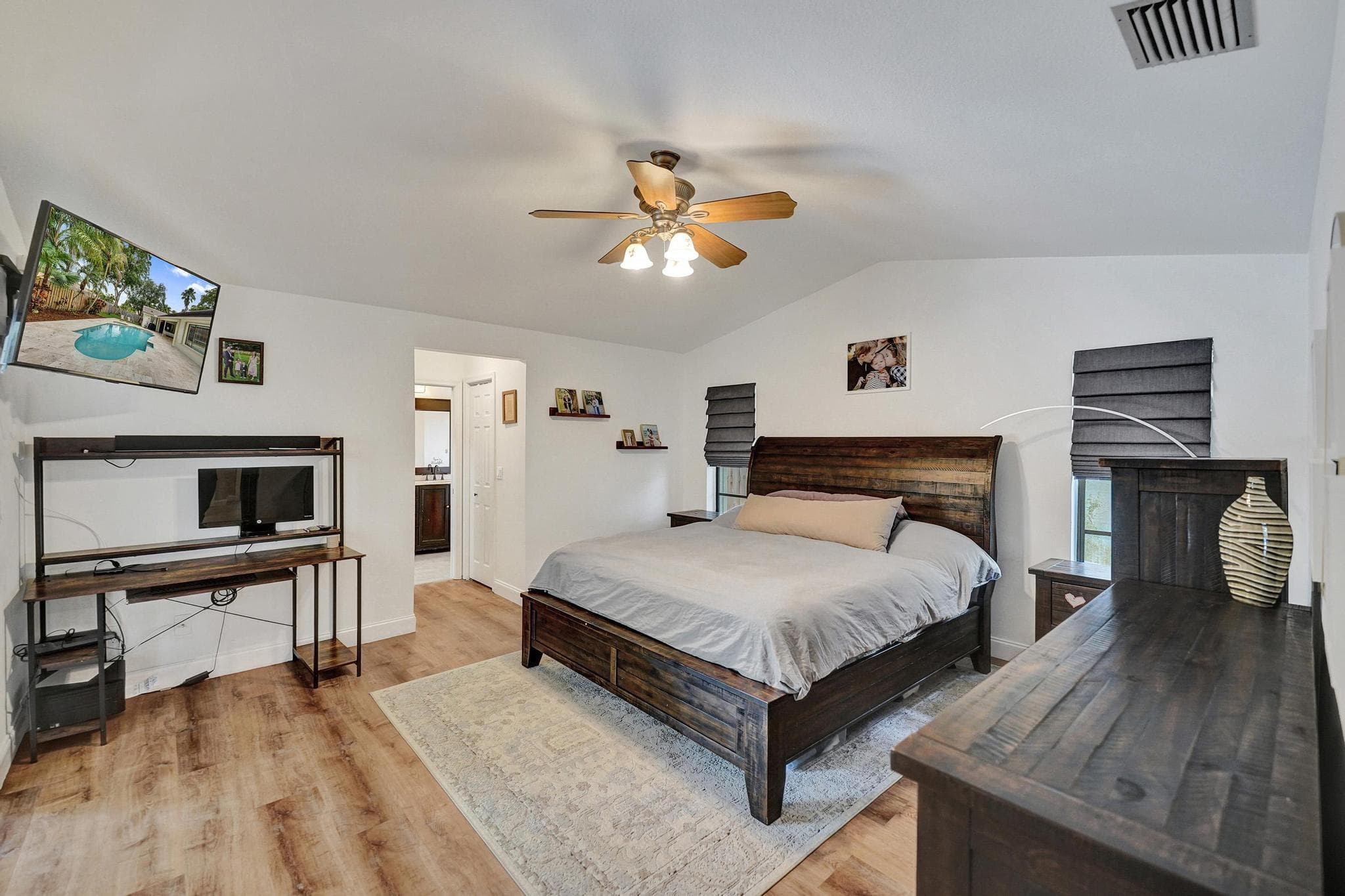 10050 NW 14th Street, Plantation, FL 33322 — photo 31 of 60