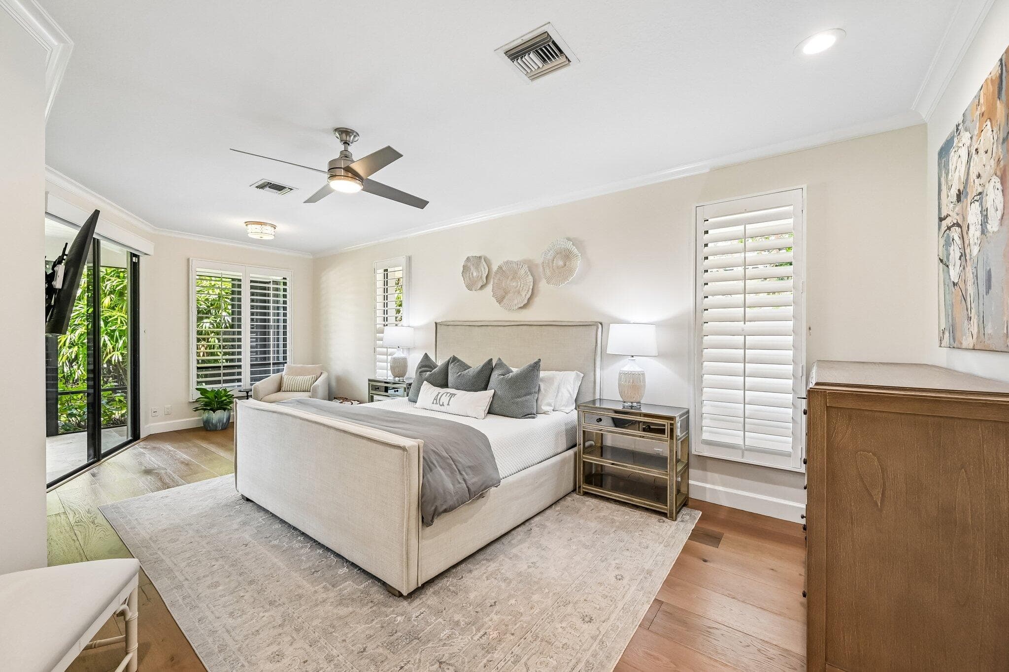 15 Carrick Road, Palm Beach Gardens, FL 33418 — photo 5 of 53